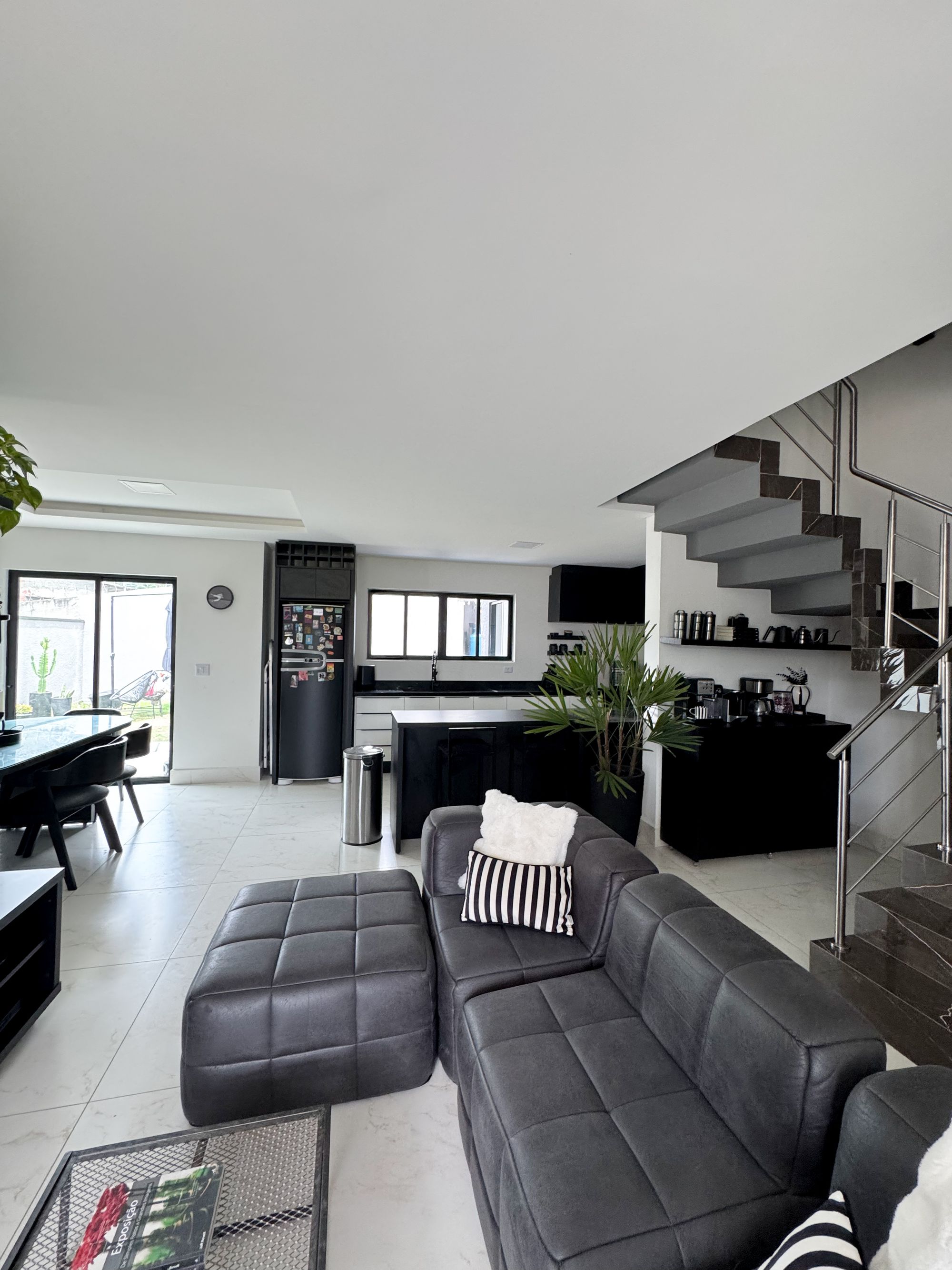 What a Townhouse Kitchen Has to Solve