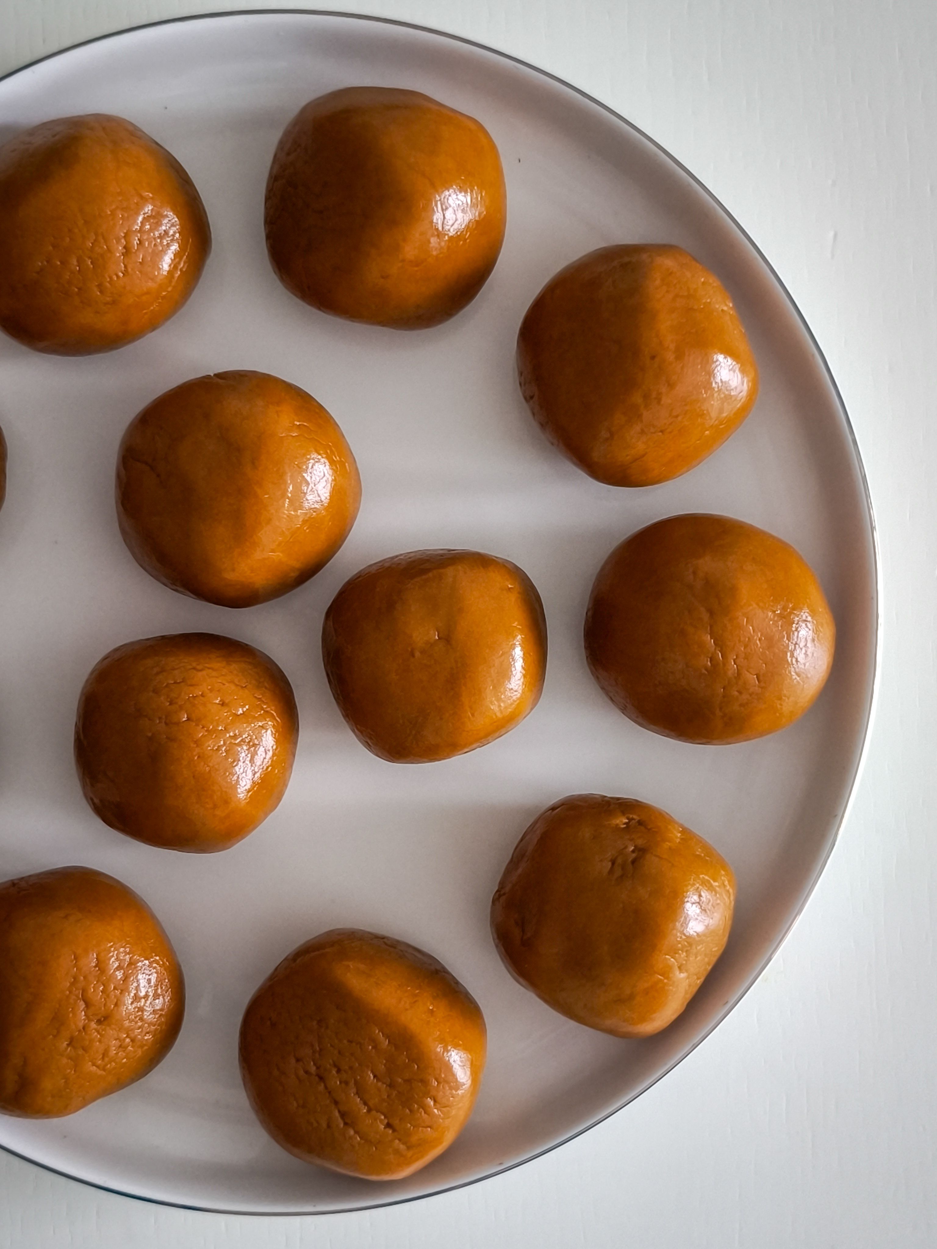 Round Pastries on White Ceramic Plate · Free Stock Photo