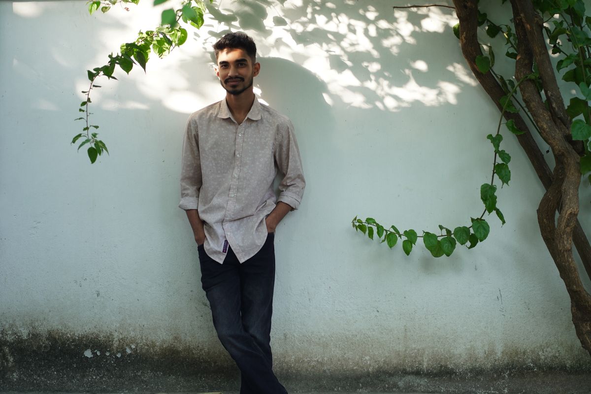 Smart Casual Shirts: Where Relaxed Meets Refined