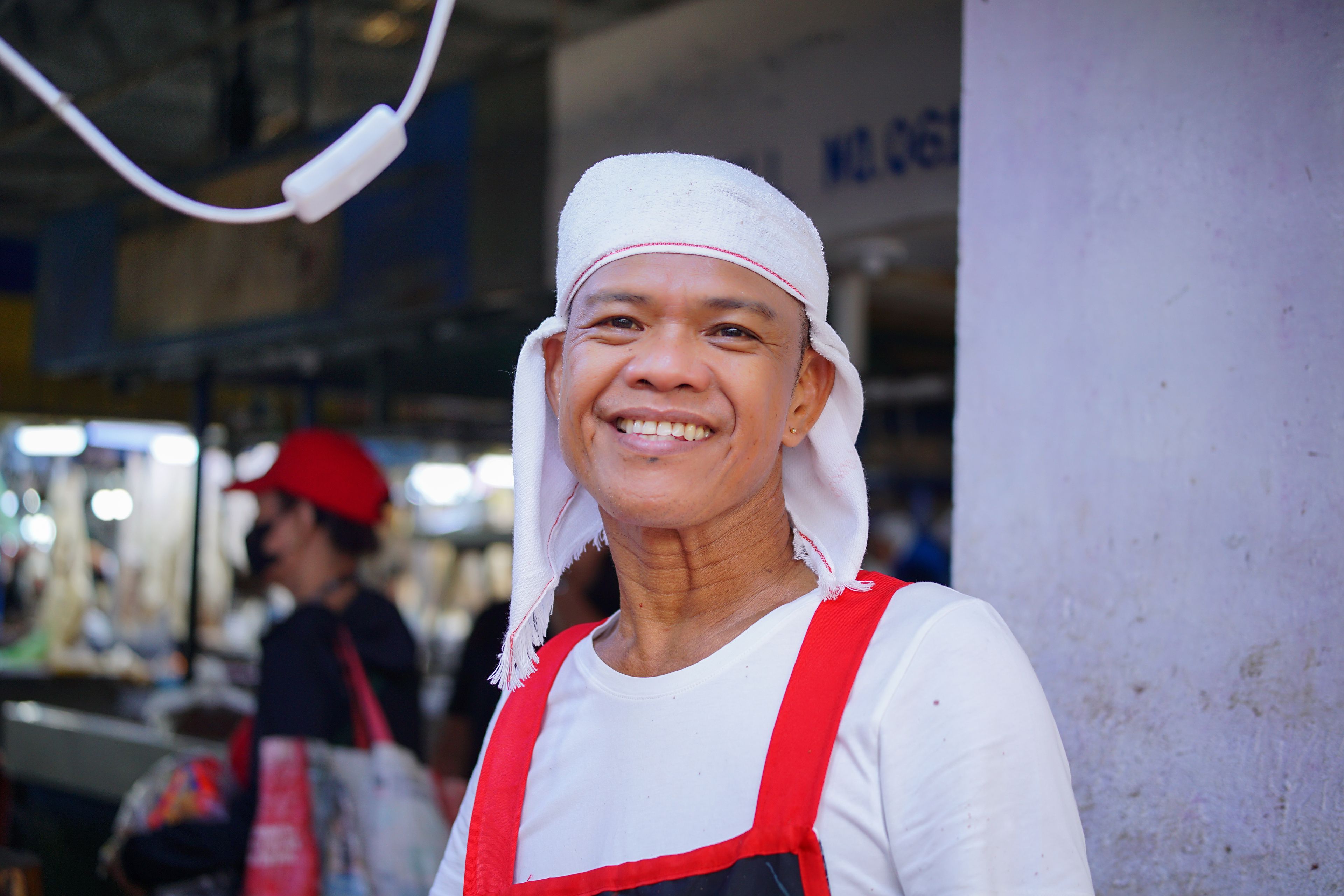 local people smiling philippines community interaction cultural