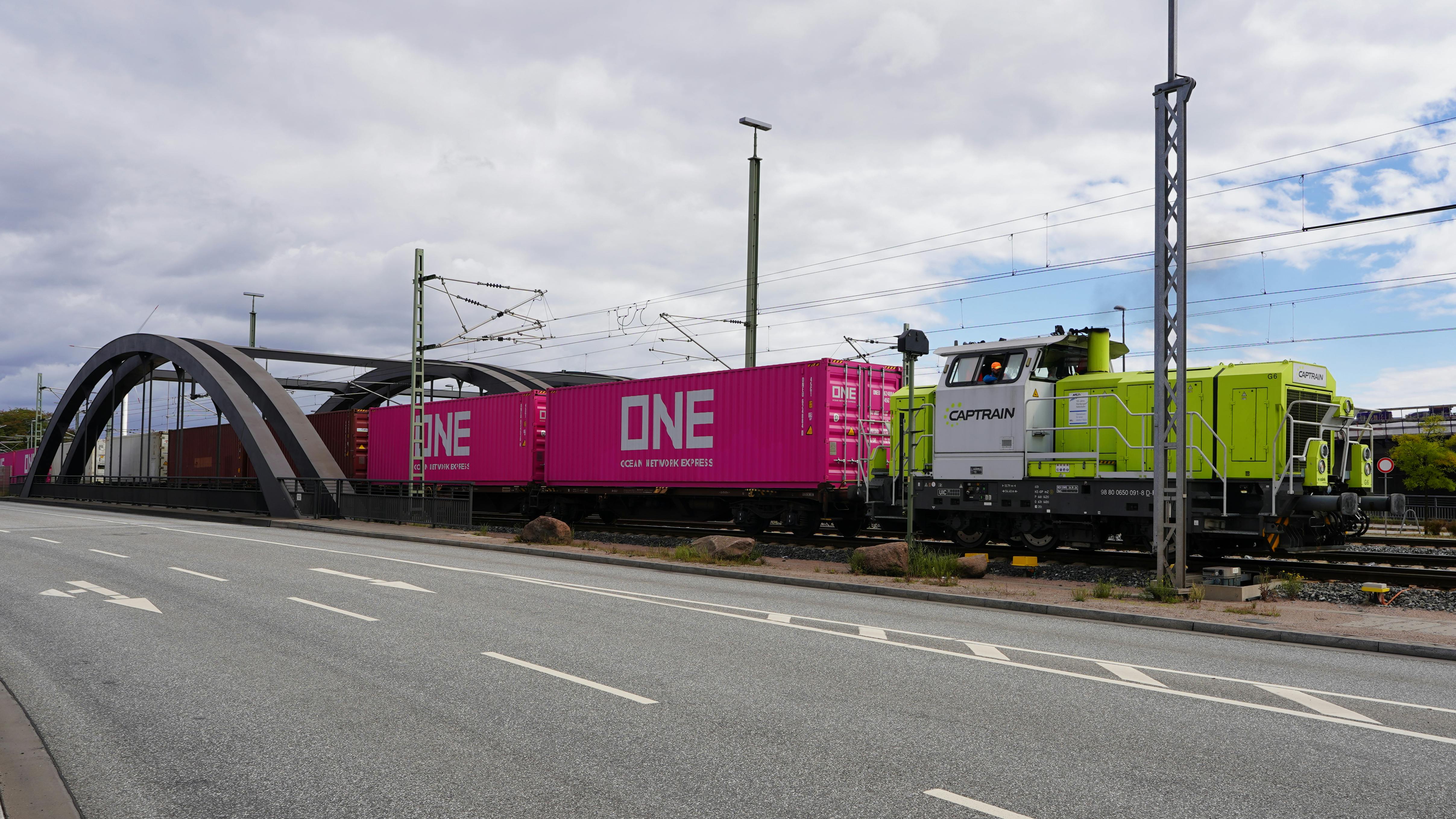 CEVA Logistics selected by automotive manufacturer, General Motors Europe, to distribute Cadillac vehicles to customers in Fr