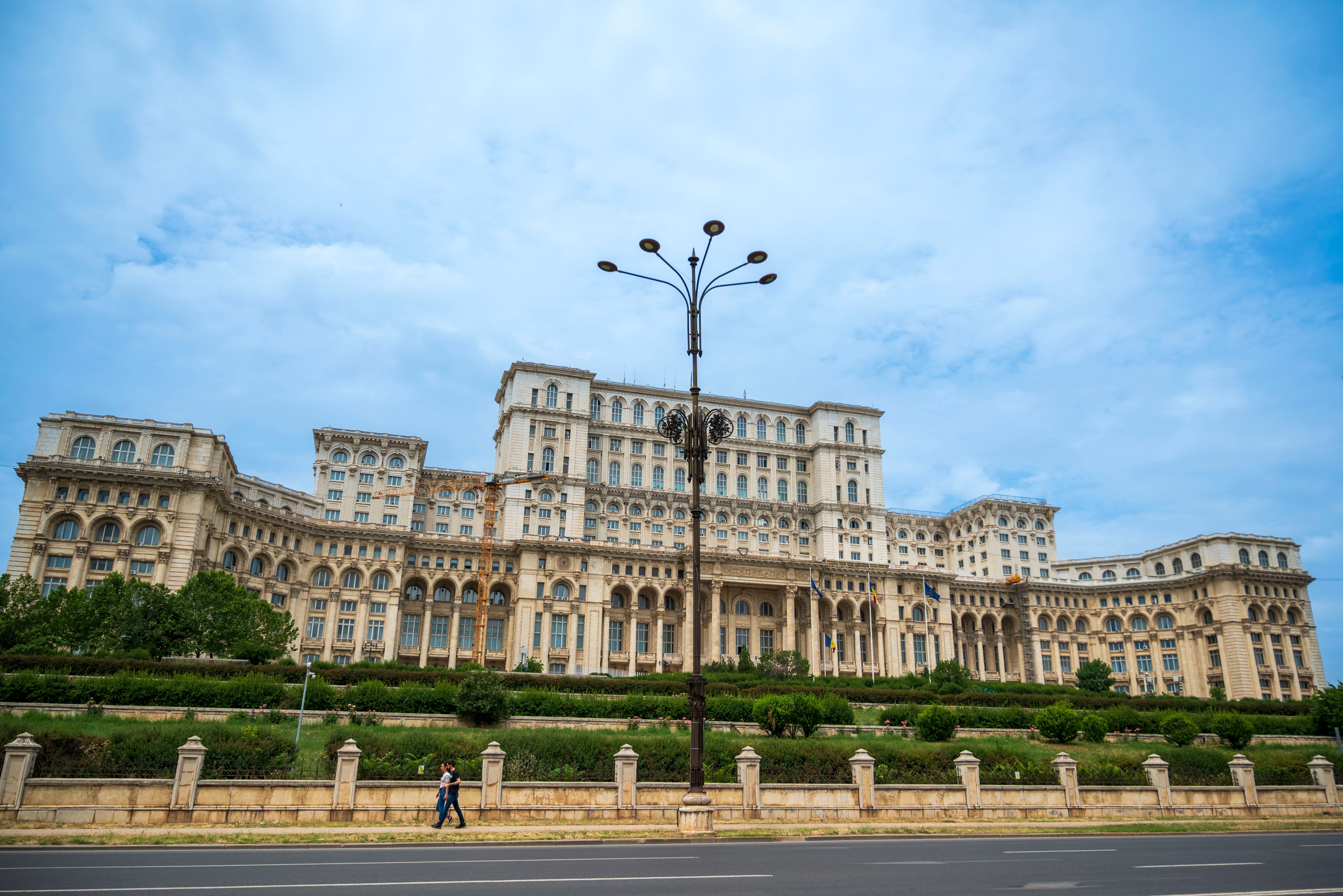 Dominic Fritz în discurs, politică românească