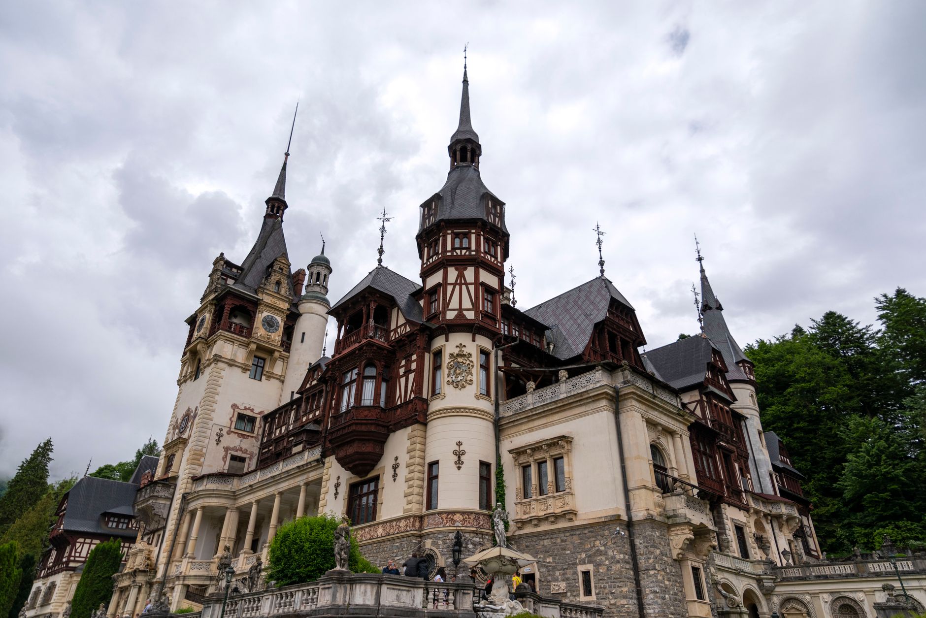 Popular sights in Sinaia Landmarks in Sinaia