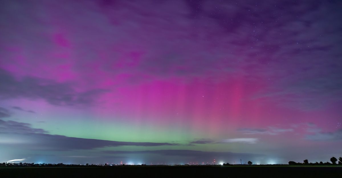 Autumn Equinox Ushers in Extended Darkness for Aurora Viewing