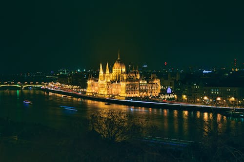 Kostnadsfri bild av bro, budapest, byggnader