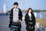 Casual Stroll by the Riverside in Zhengzhou