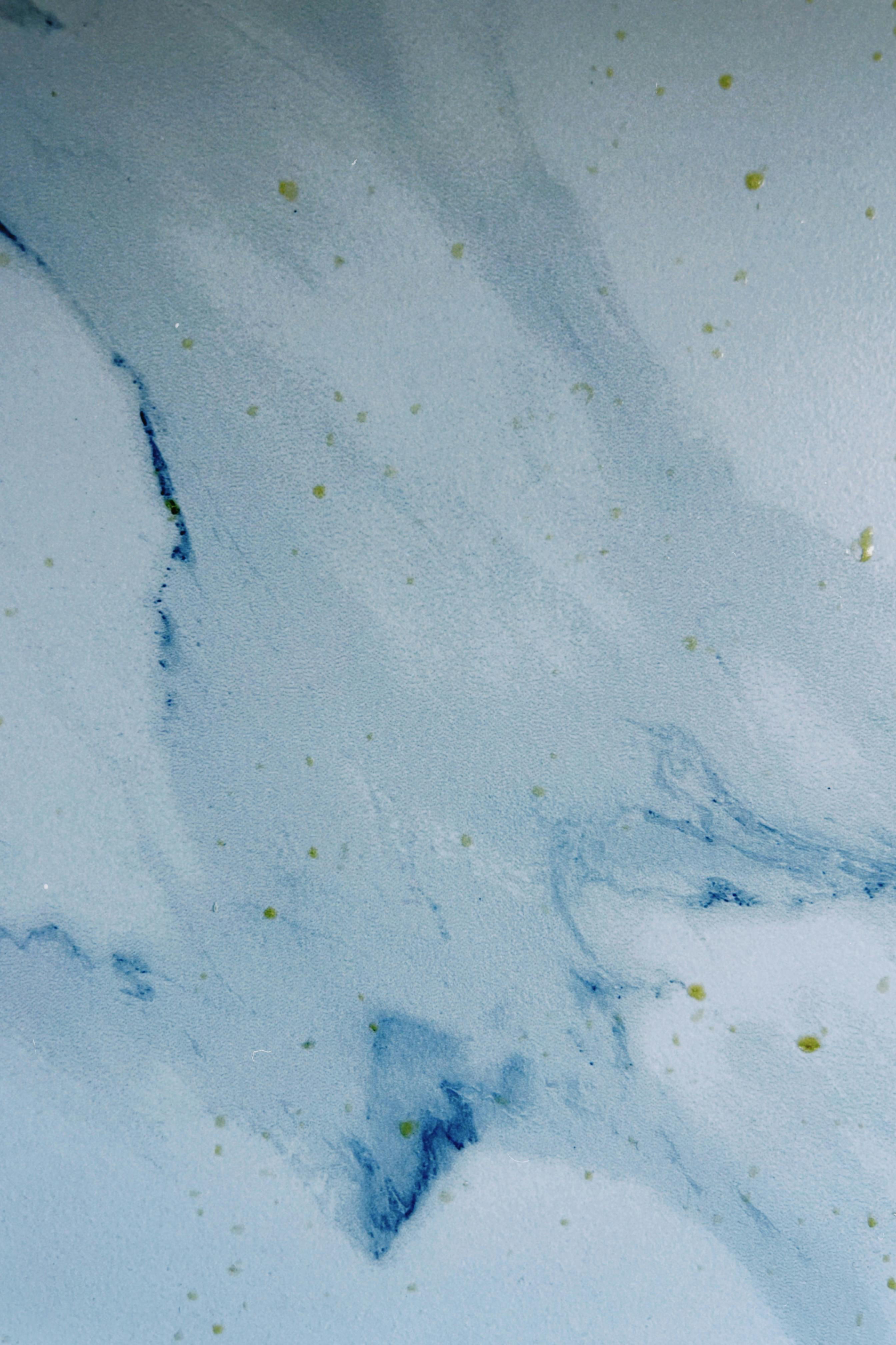 De franc Disseny abstracte elegant amb textura de marbre blau i blanc amb taques. Foto d'estoc