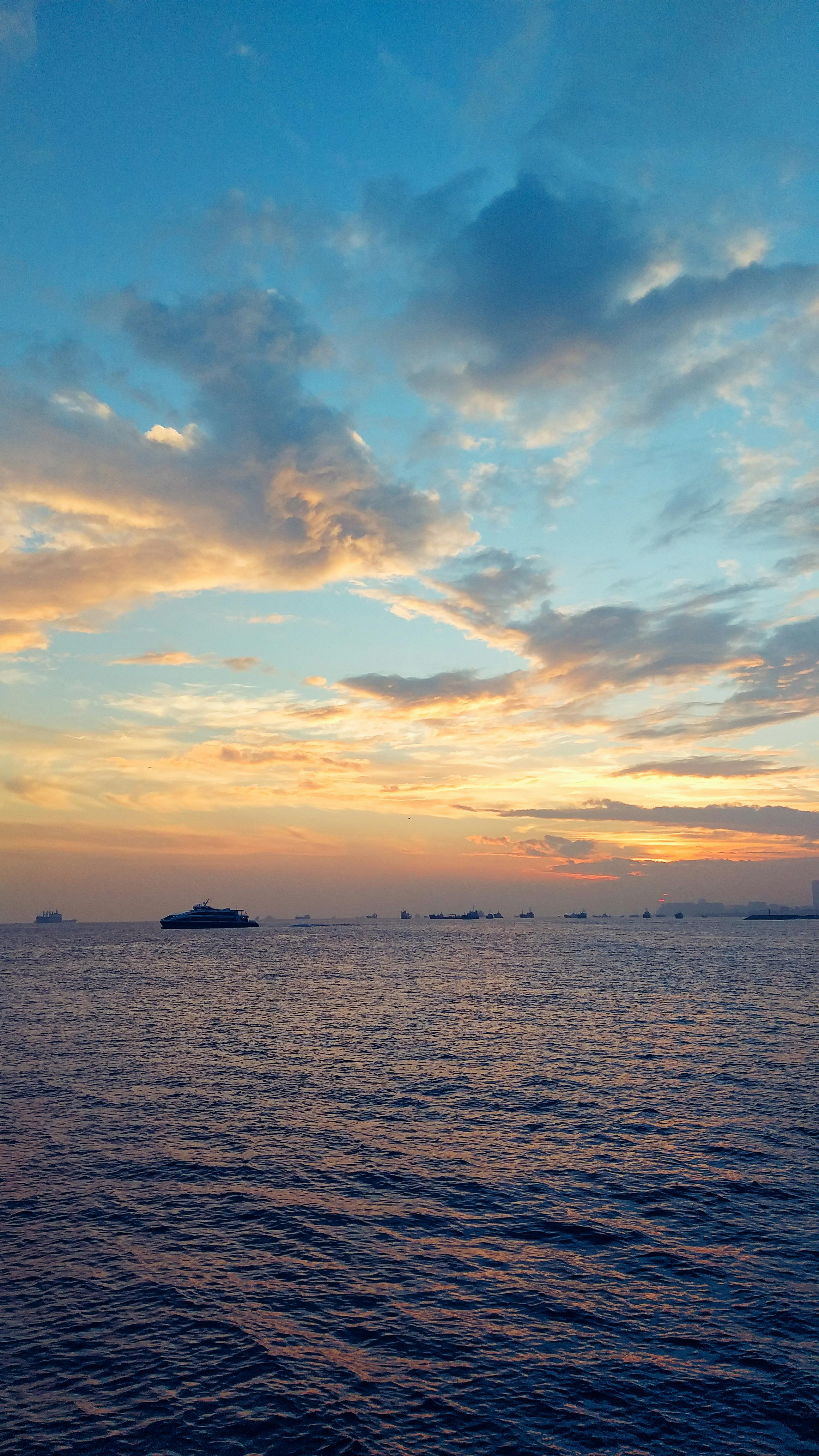 無料 オーシャンビュー, オレンジ色の空, カラフルな空の無料の写真素材 写真素材