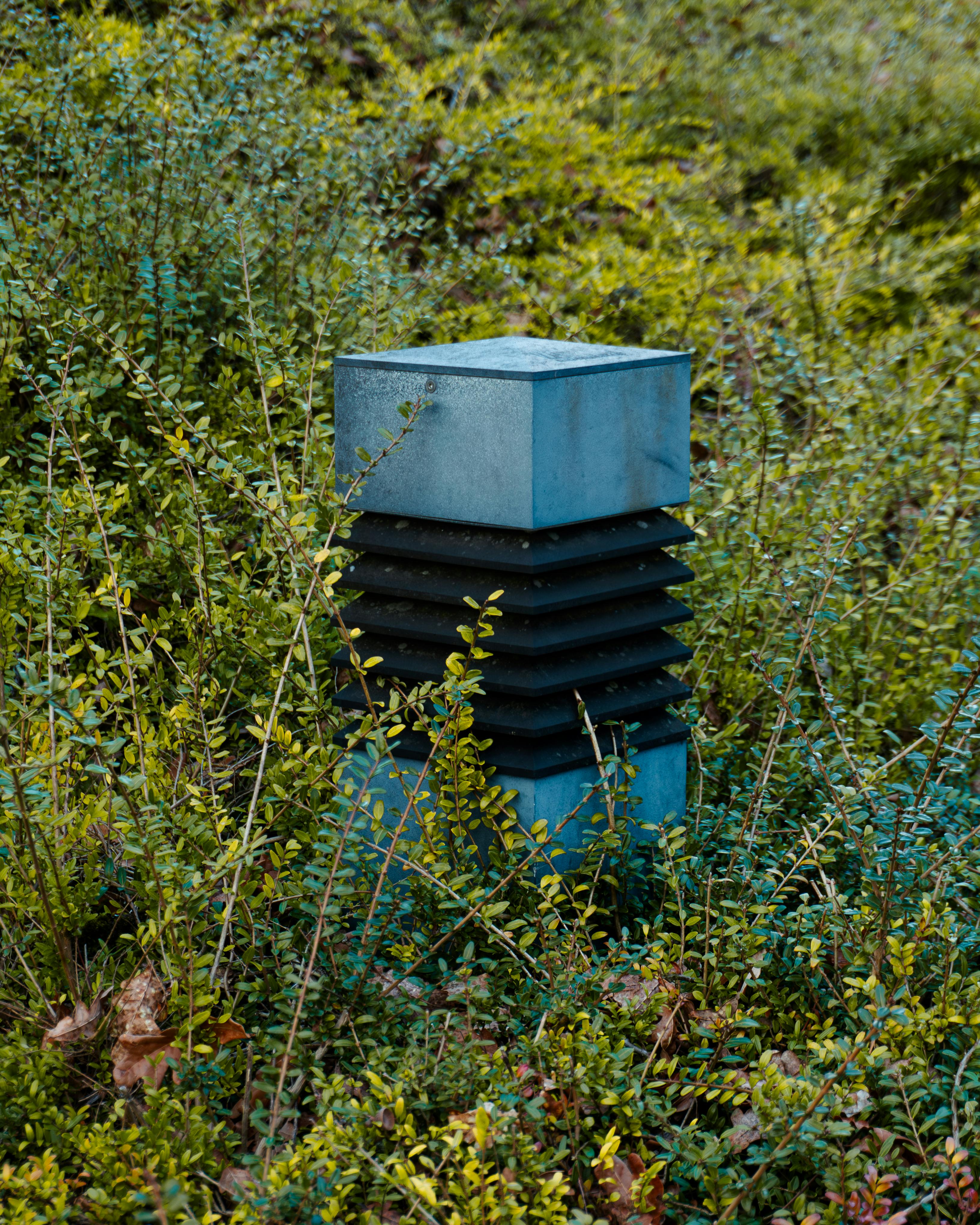 環境監測感測器應用於液體水質追蹤，適合海洋與農業場景