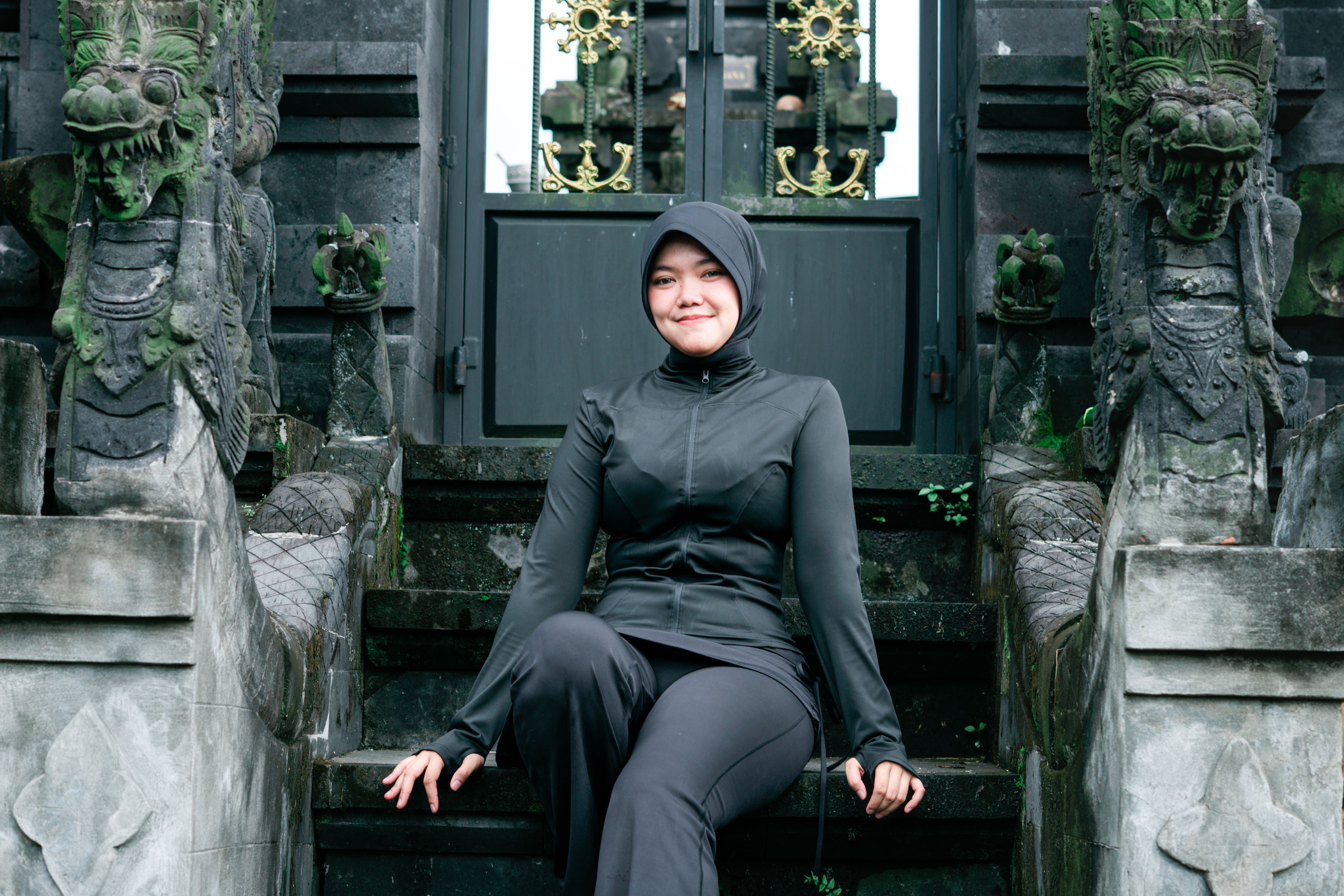modest workout clothes muslim