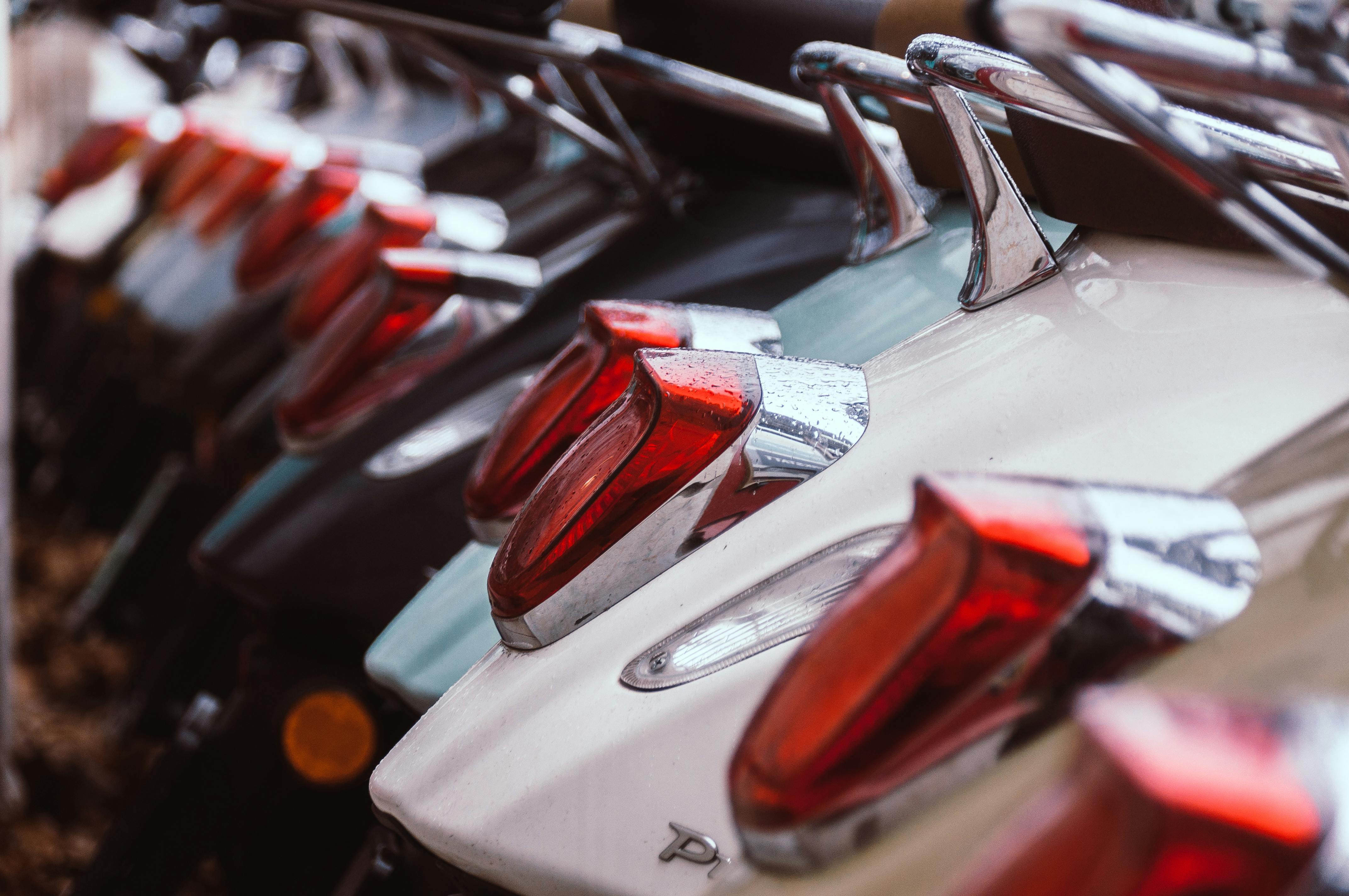 ContiScoot: over 30 Tire Sizes for Urban Mobility and Everyday Commuting — Photo by wal_ 172619 on Pexels