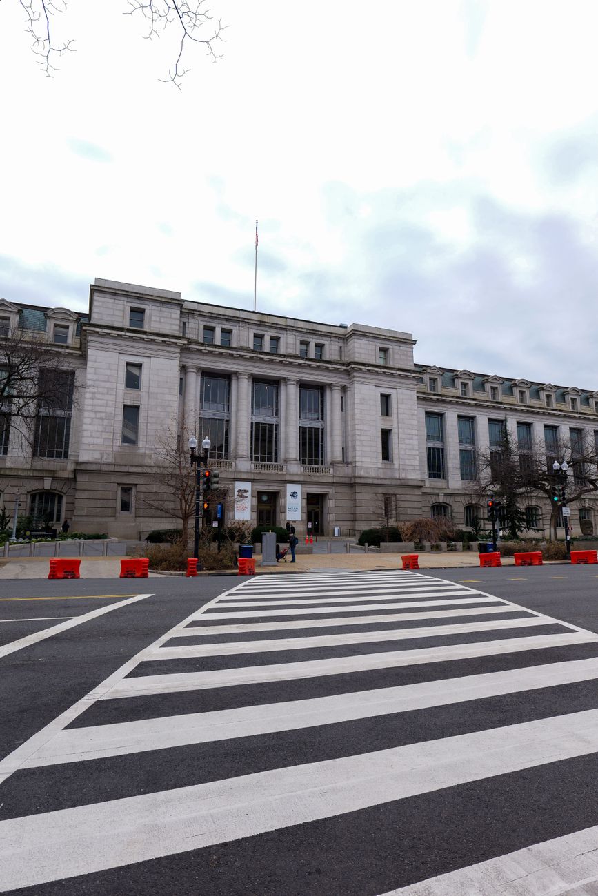 NY fiscal general intima condados por acuerdos con ICE