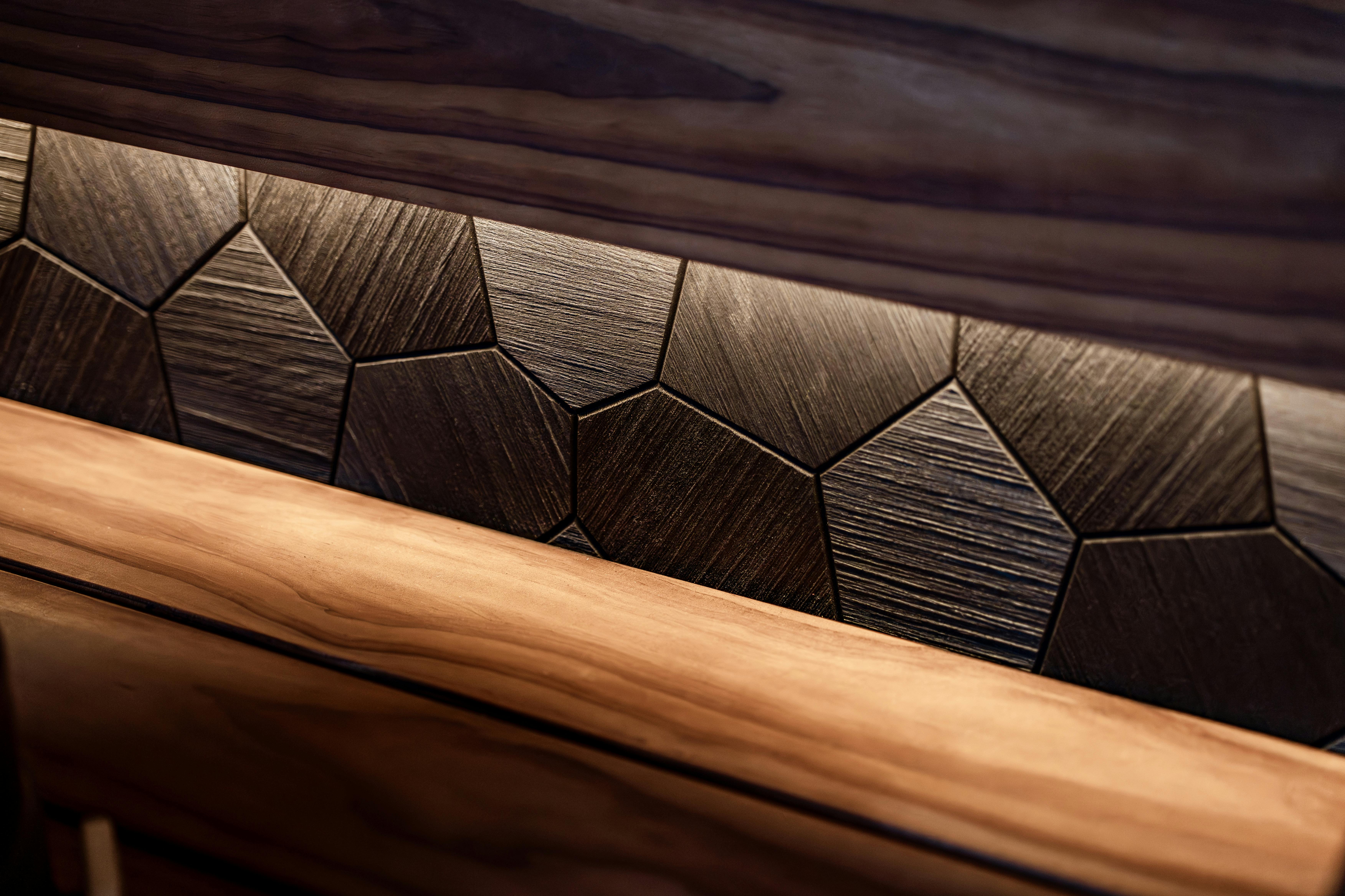 ingyenes Elegáns szaunabelső, modern fa dizájnnal és világítással. Stockfotó