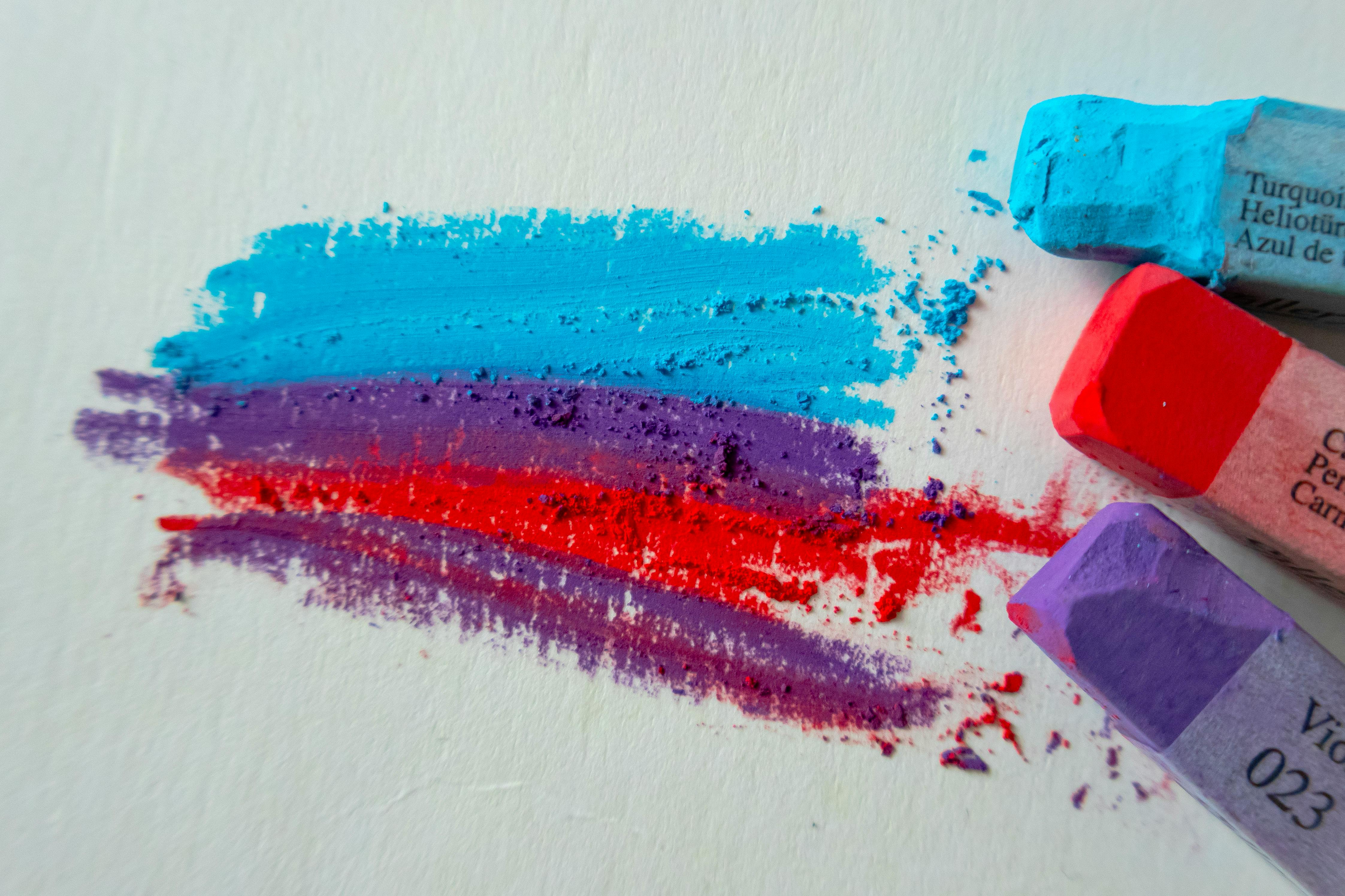 ingyenes Élénk, lágy pasztellszínek, amelyek színes absztrakt mintát hoznak létre papíron. Stockfotó