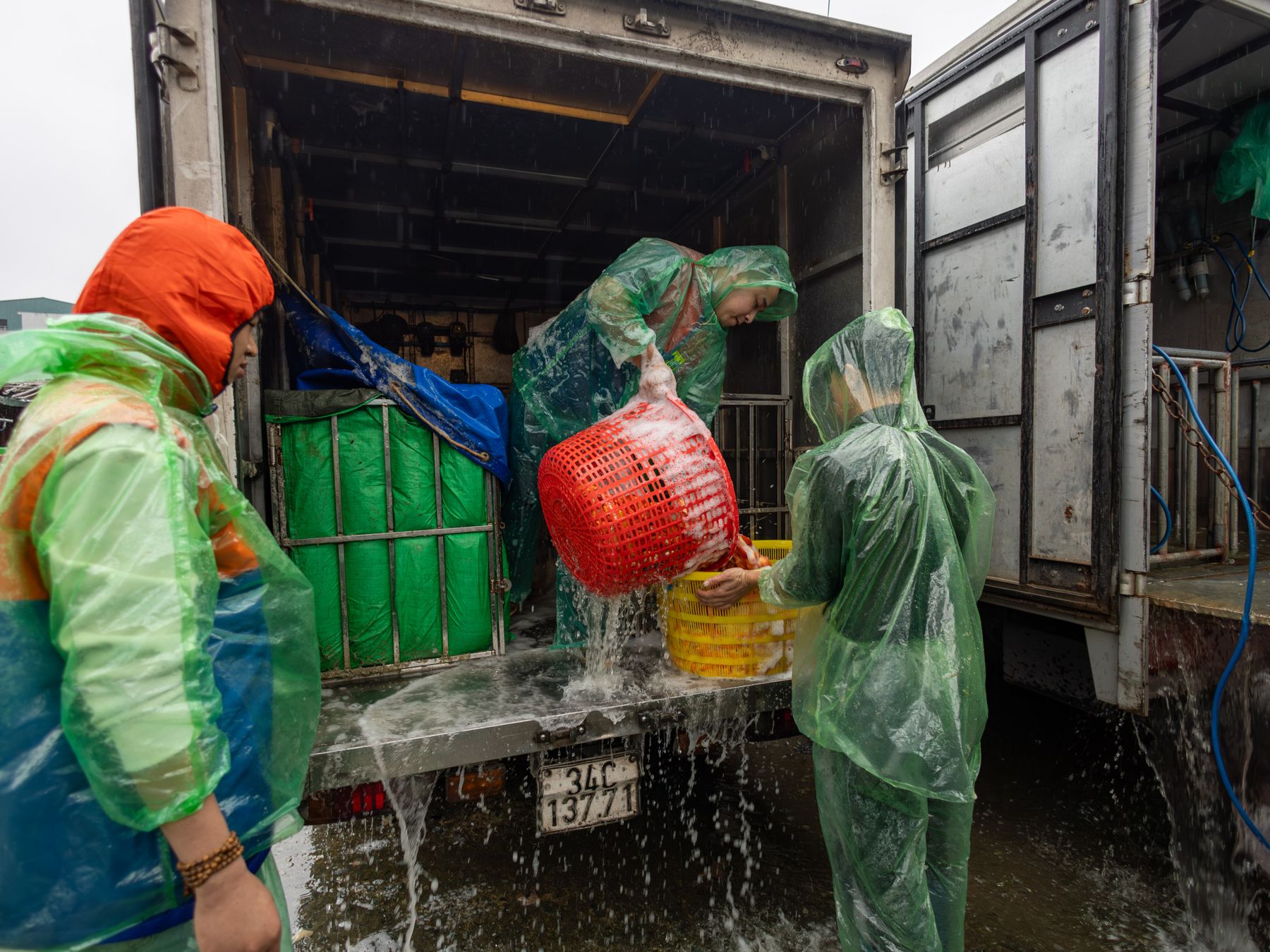 Kenley — belongings being loaded for transport to storage