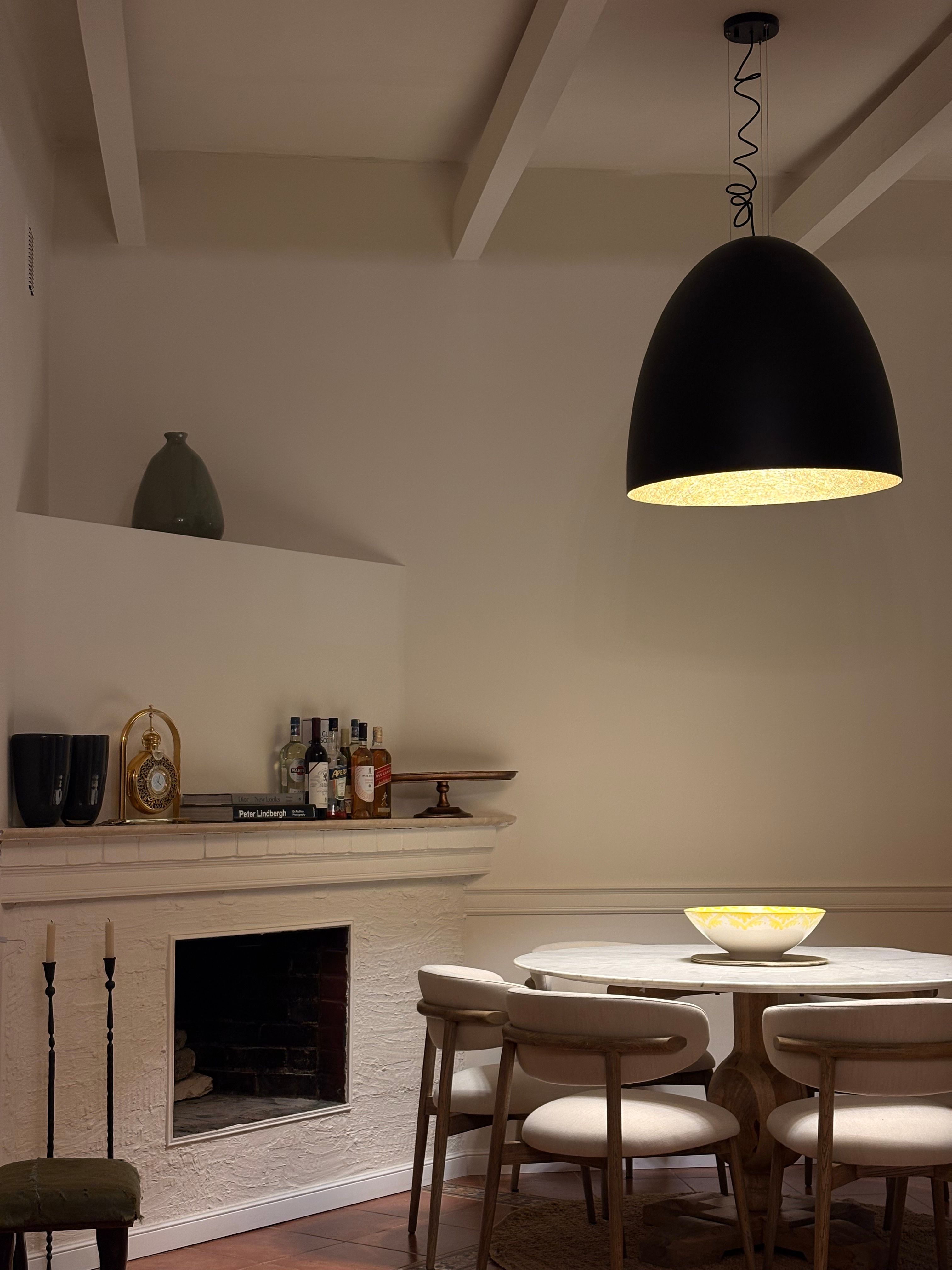 Cozy Dining Room with Vintage Interior Design · Free Stock Photo