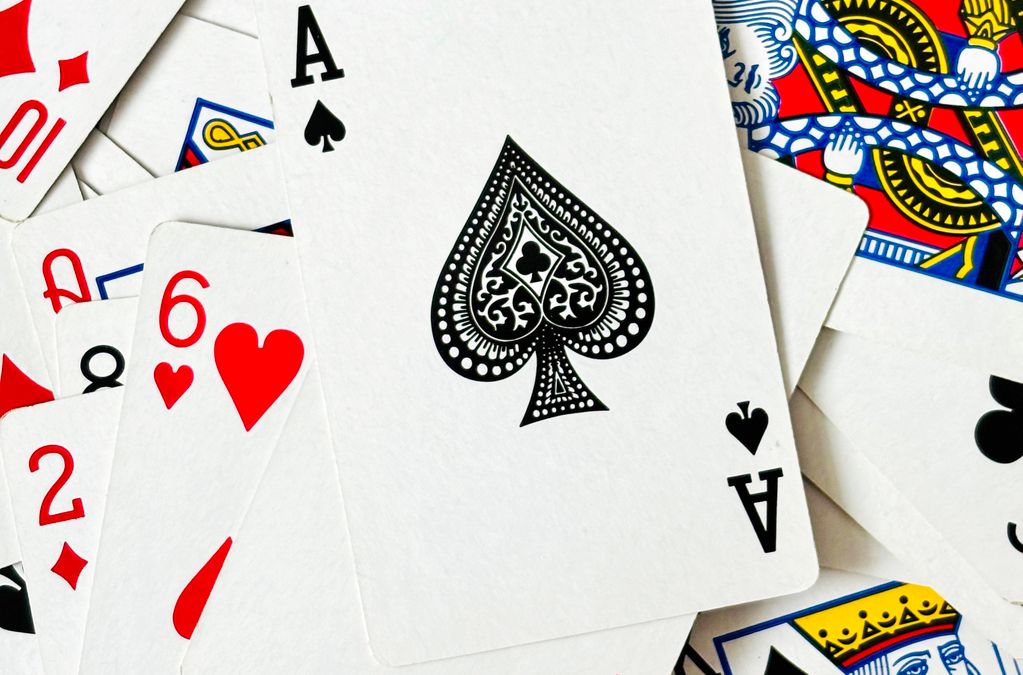 Online Casino: Spielautomaten und Live-Spiele im Überblick