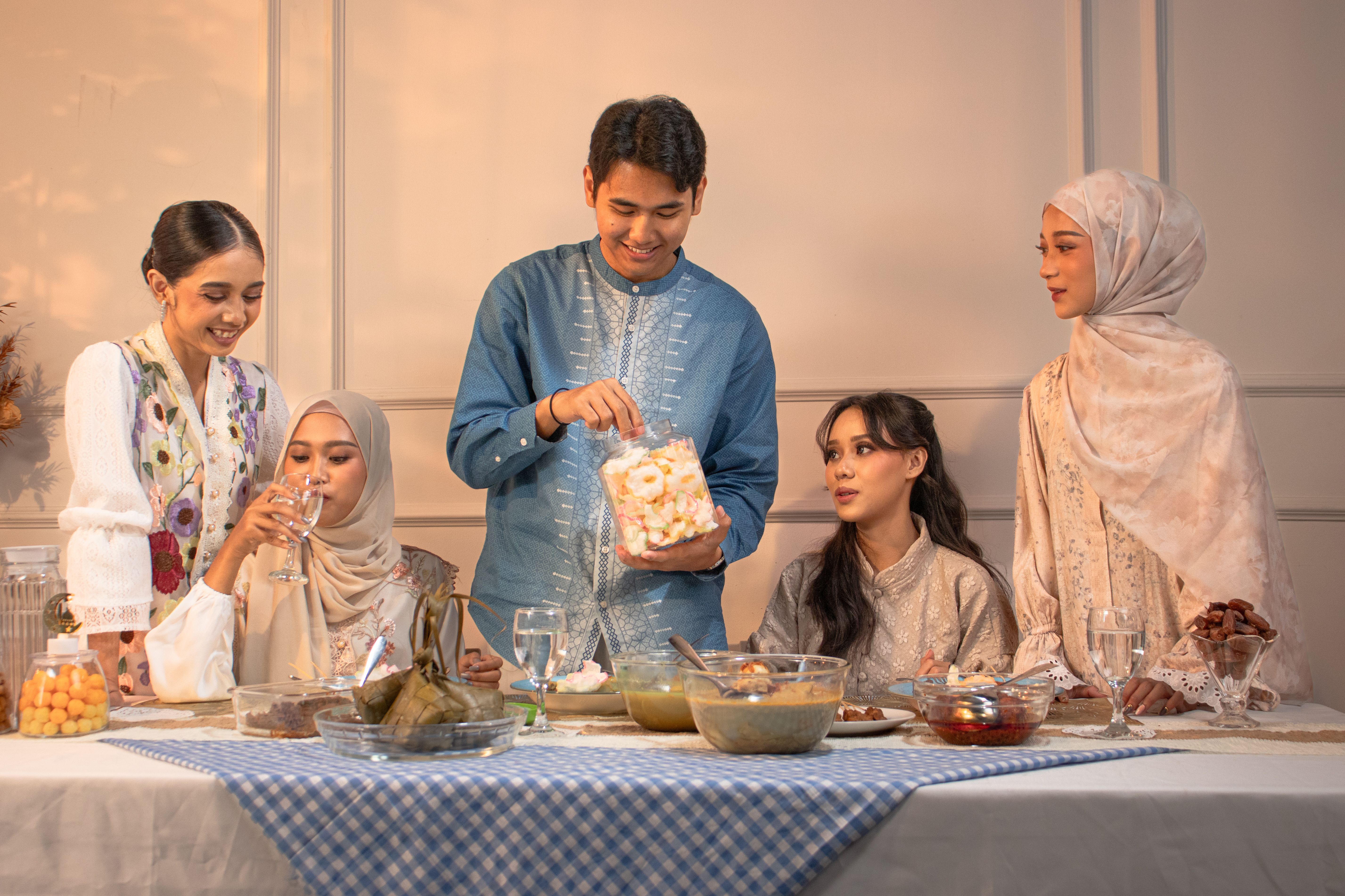Caption Lebaran untuk foto keluarga Indonesia