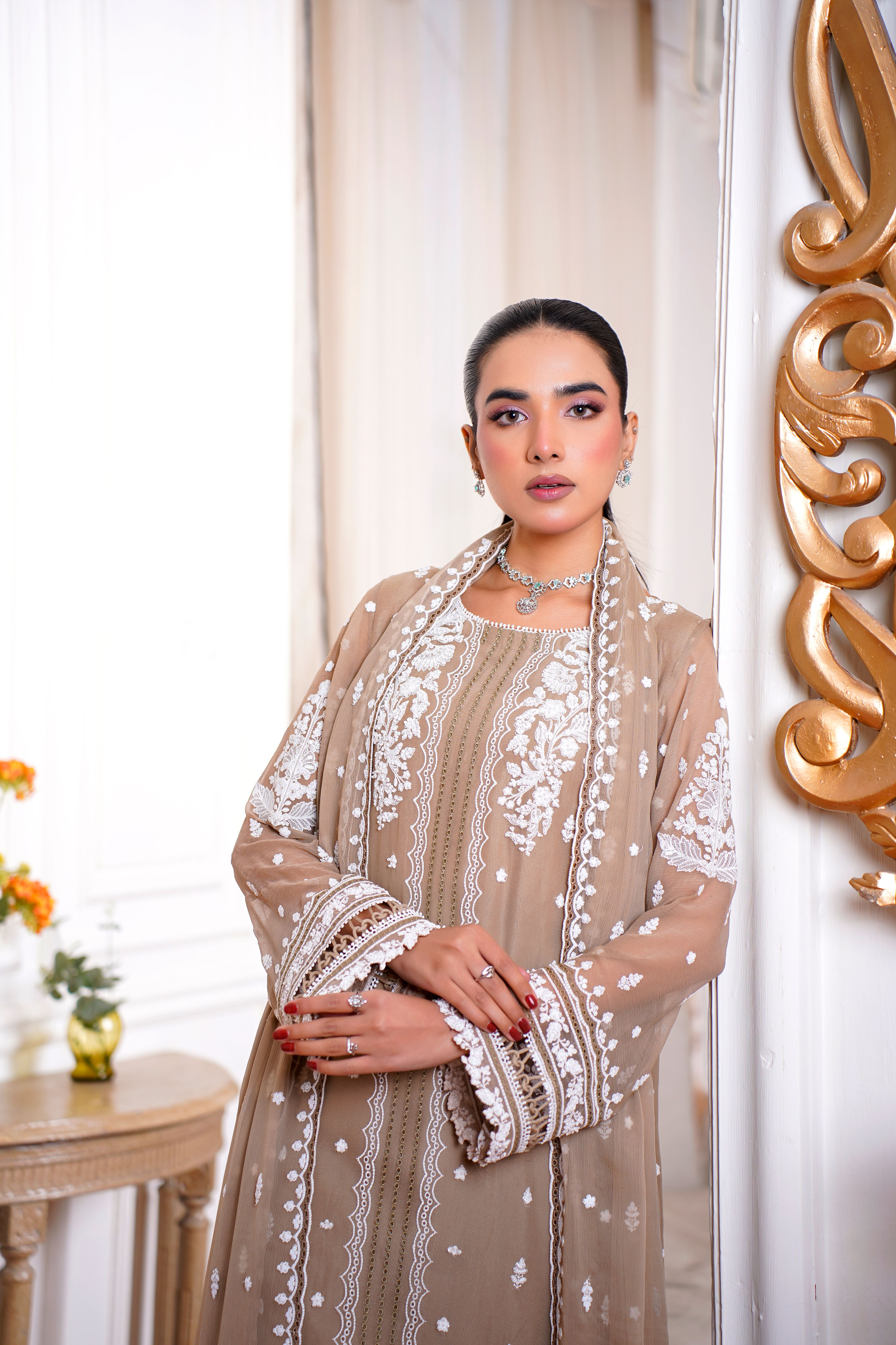 Stylish model in traditional Eastern dress, Lahore.