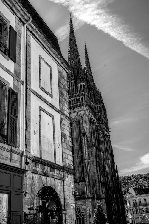 Free Black and white image of Quimper Cathedral's ornate gothic architecture in Brittany, France. Stock Photo