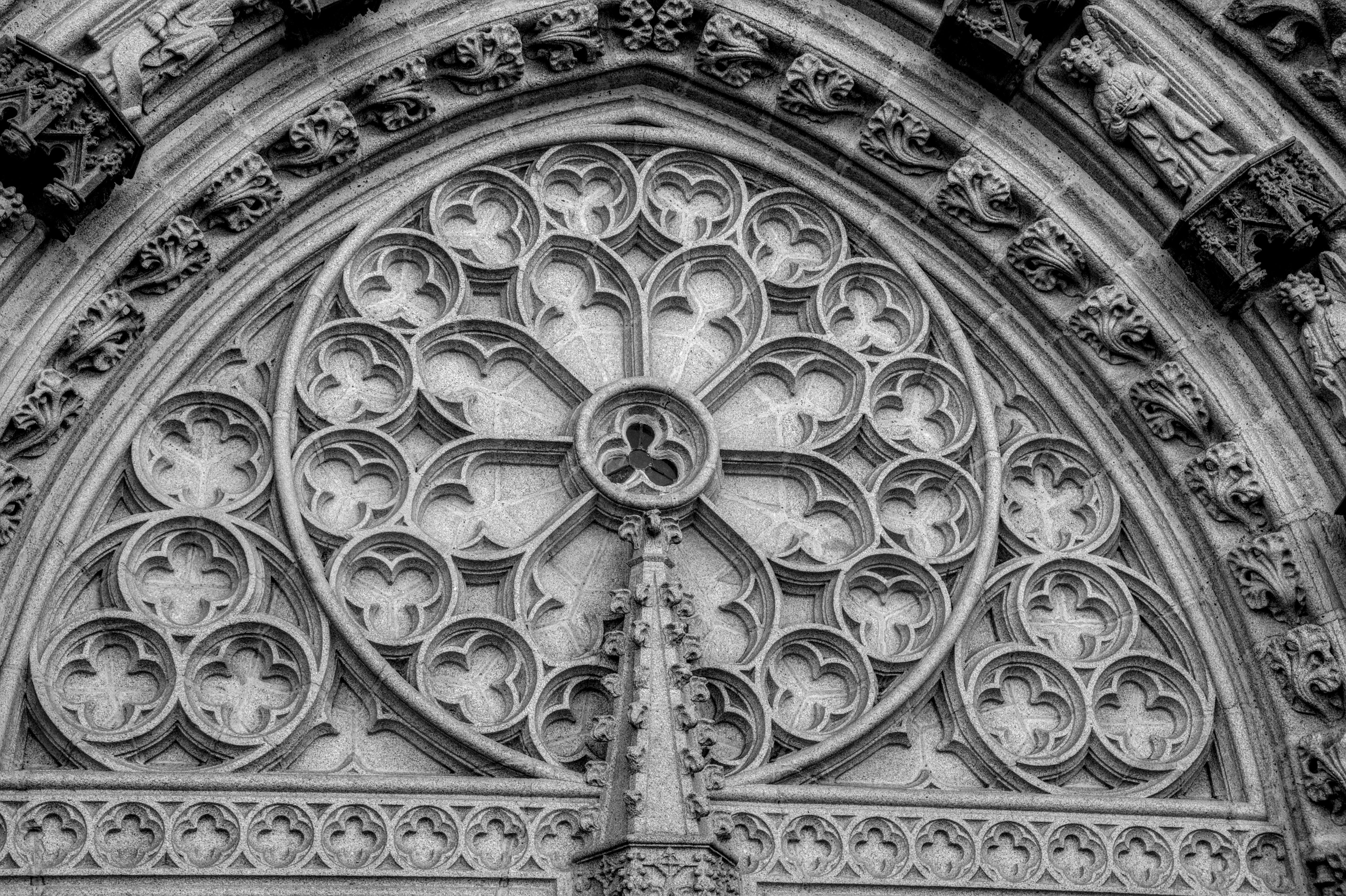 Intricate Gothic Architecture Rosette in Bretagne · Free Stock Photo