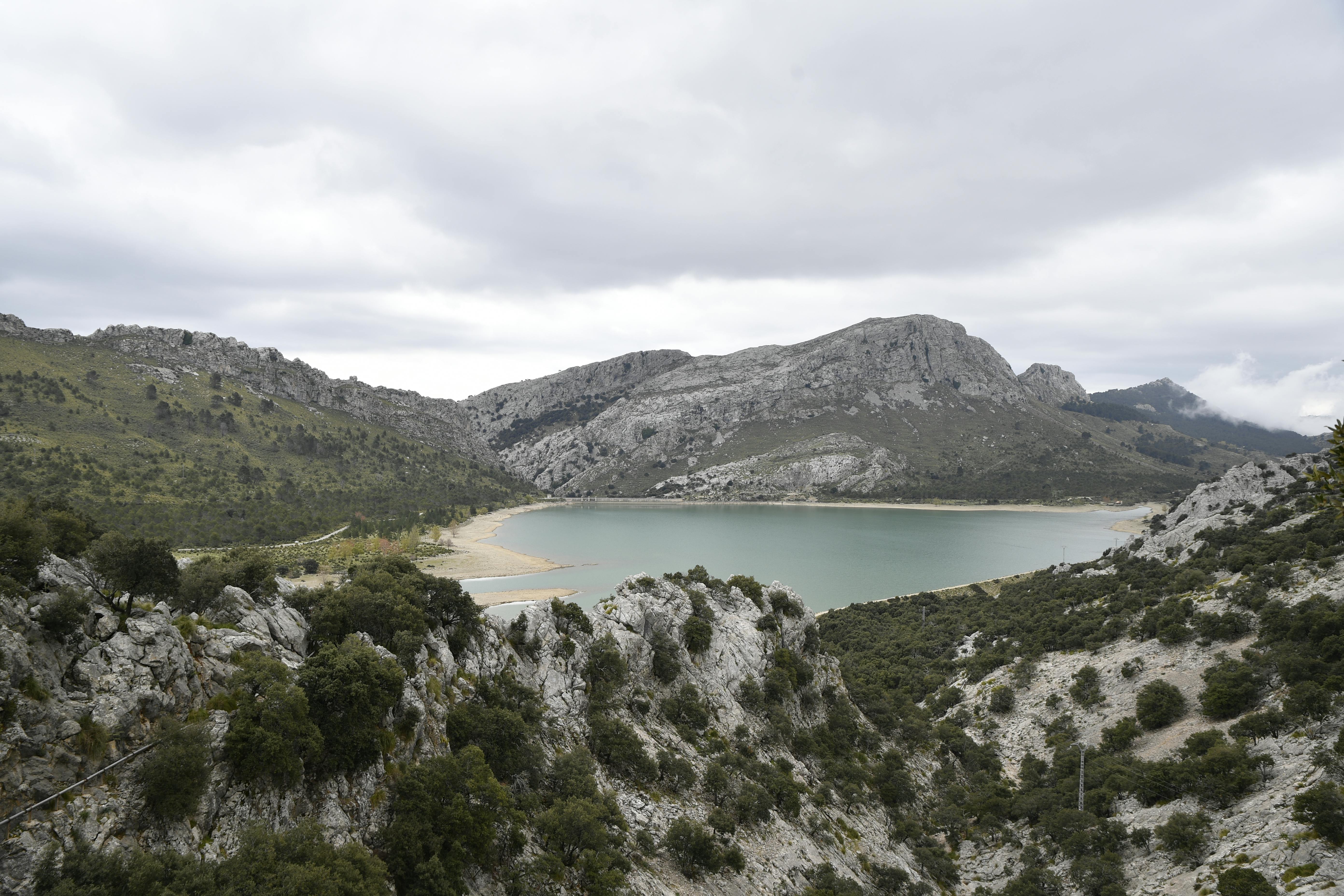 Promoting sustainability in Mallorca: eBoat brings technological innovation, sustainable mobility and renewable energy to lif