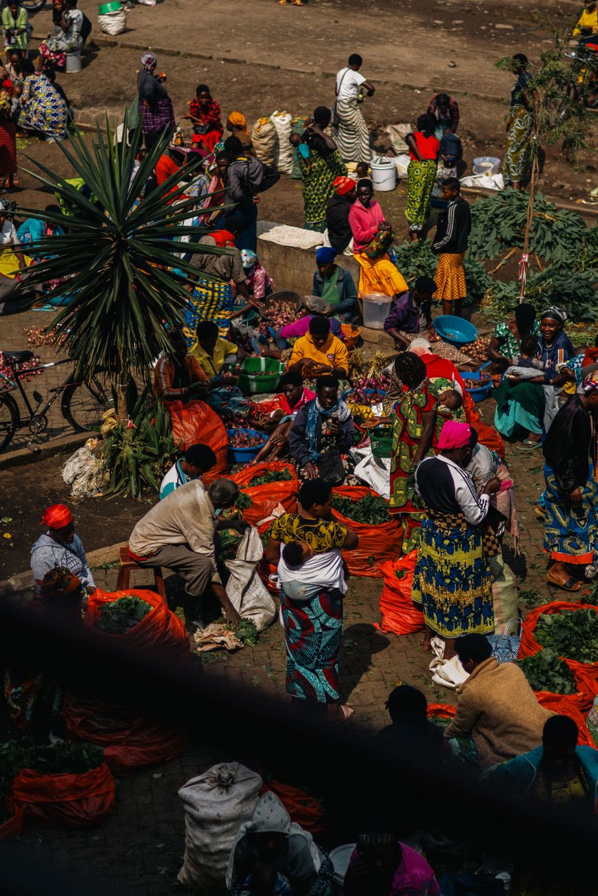 Nothing like a good walk through the local market 🚶