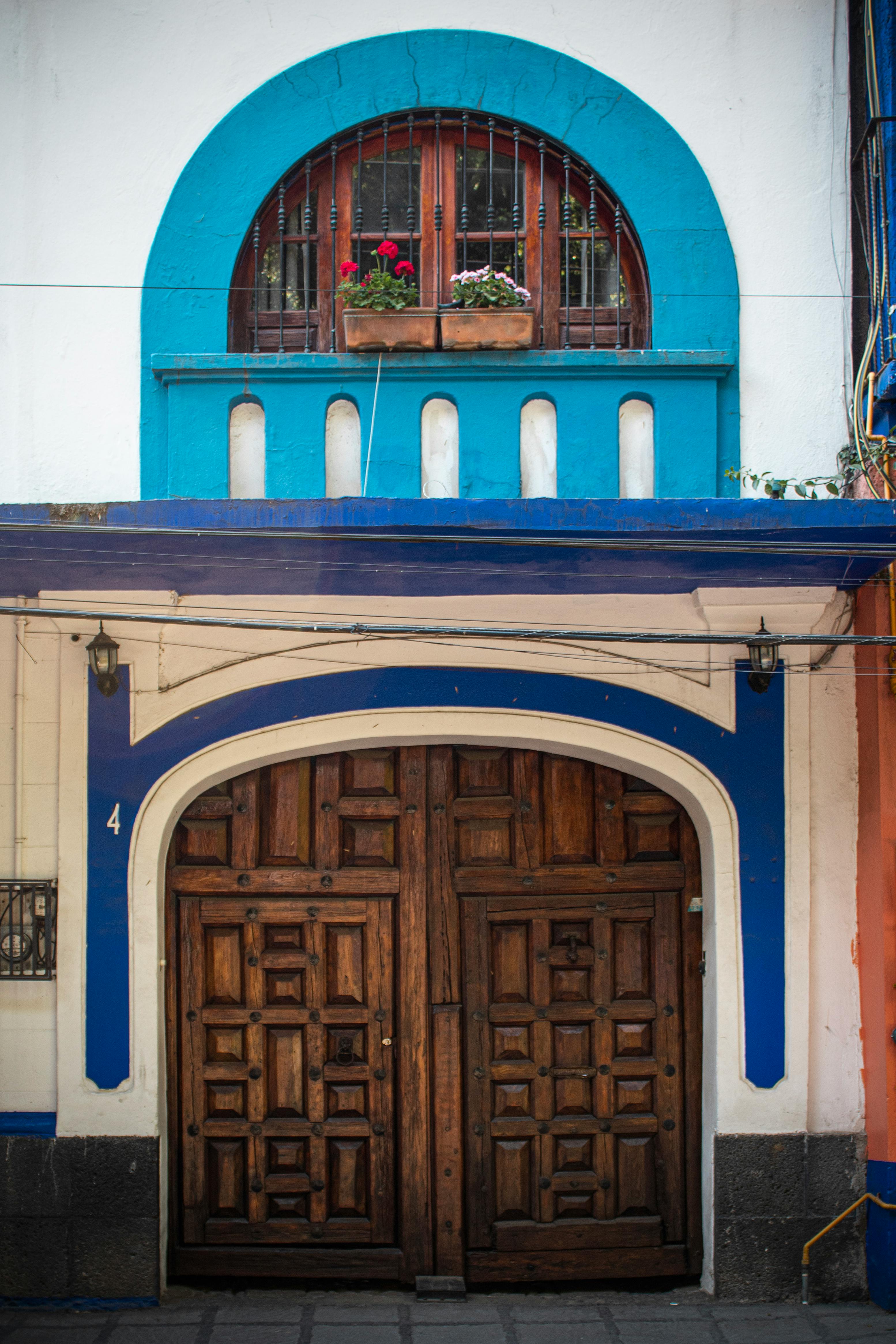 Ücretsiz bina cephesi, büyük şehir, cam içeren Ücretsiz stok fotoğraf Stok Fotoğraflar