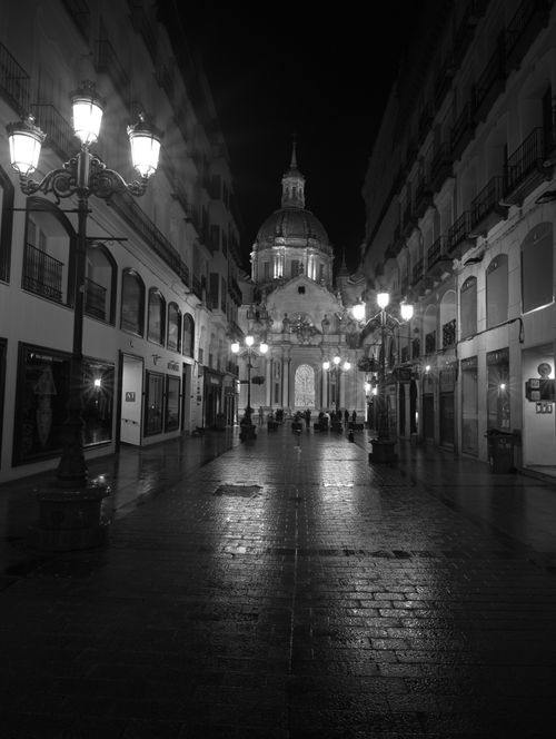 Free Black and white night scene of Basilica del Pilar in Zaragoza, Spain. Stock Photo