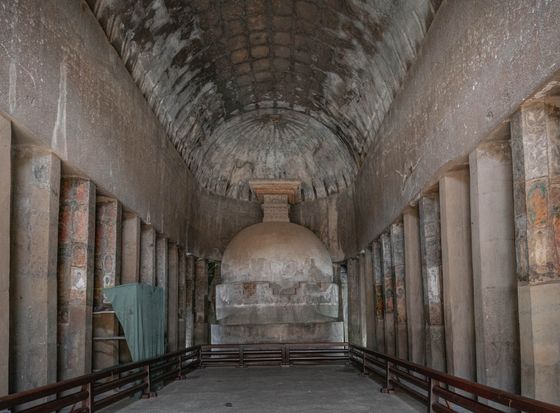 Cave 26 (Mahaparinirvana)