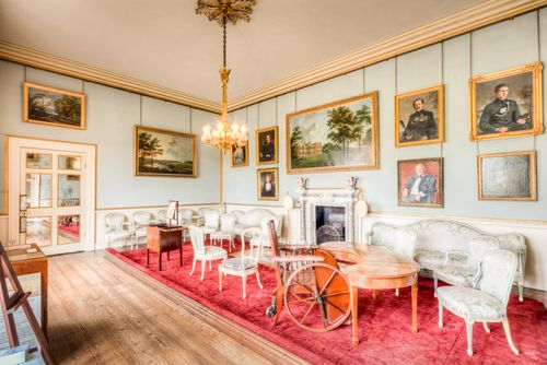 Elegant Interior of Harewood House in England · Free Stock Photo