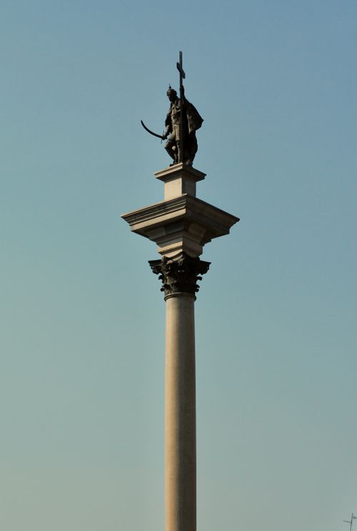 Free Monument of King Sigismund III Vasa rising against a clear Warsaw sky. Stock Photo