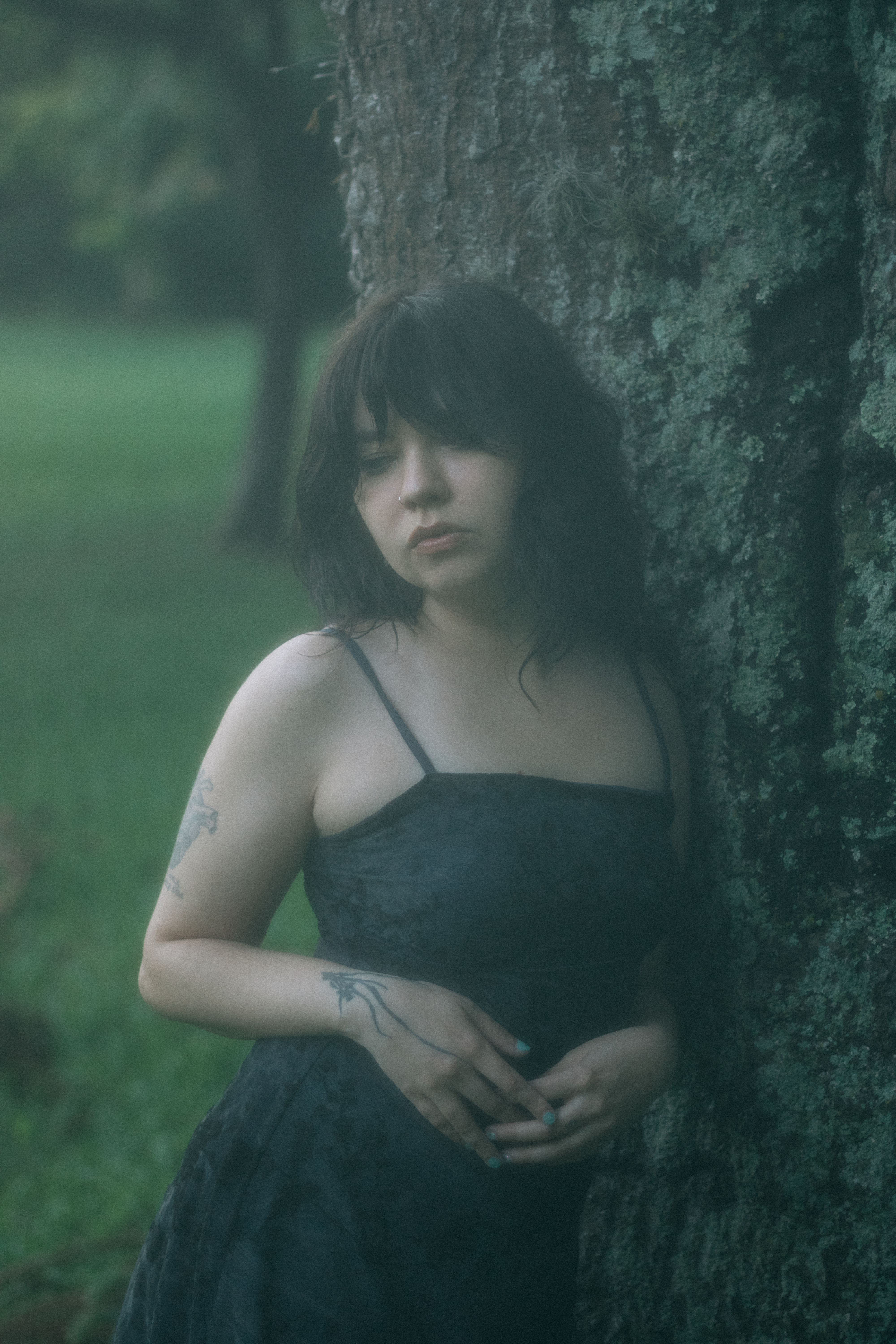 Serene Portrait of a Woman in Nature · Free Stock Photo