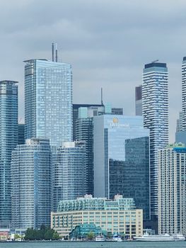 Vibrant skyline of Toronto showcasing modern skyscrapers and urban architecture.