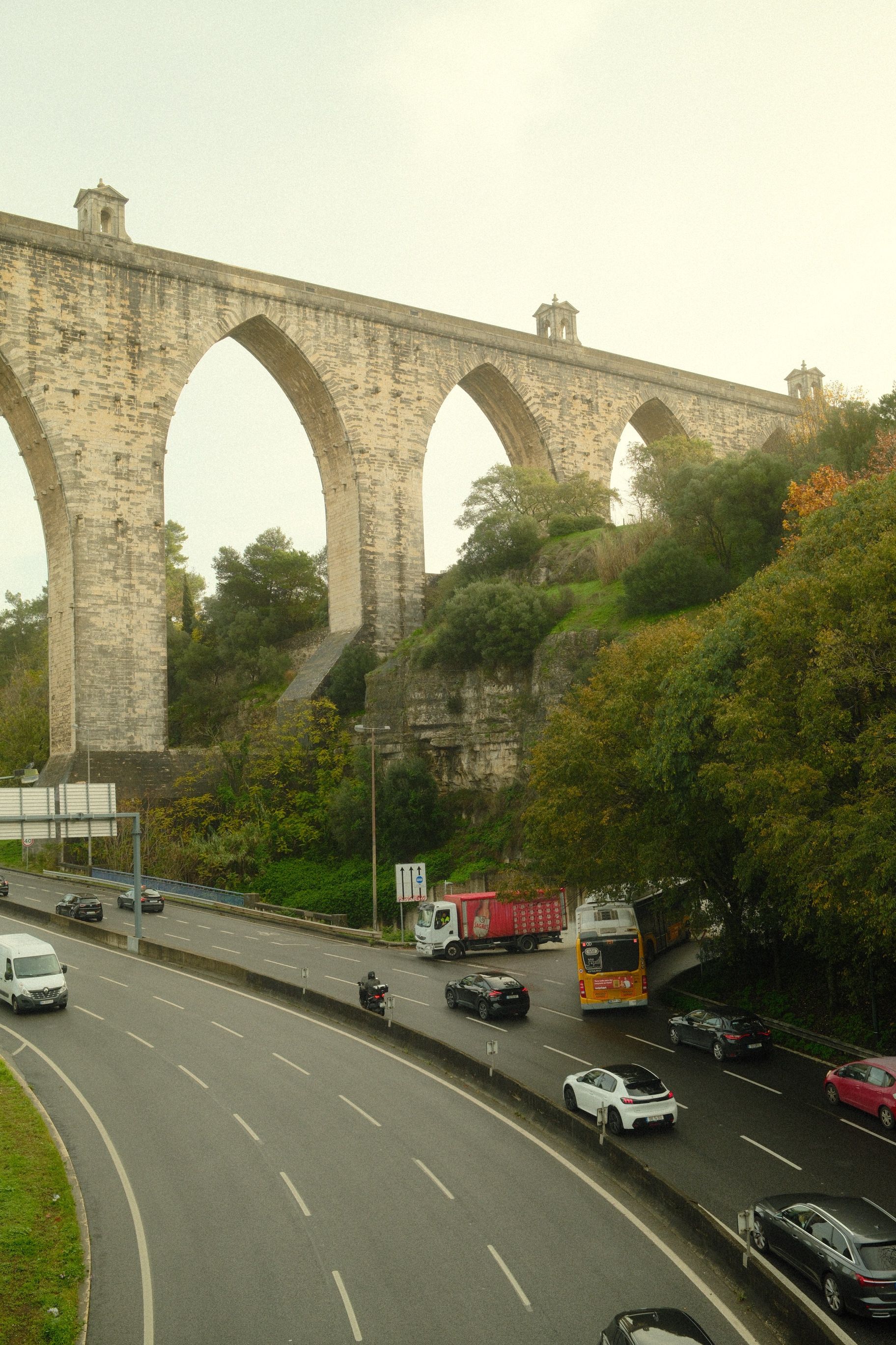 Aguas Livres Aqueduct