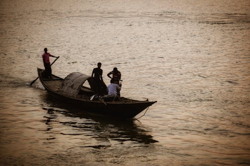 คลังภาพถ่ายฟรี ของ คนแจวเรือ