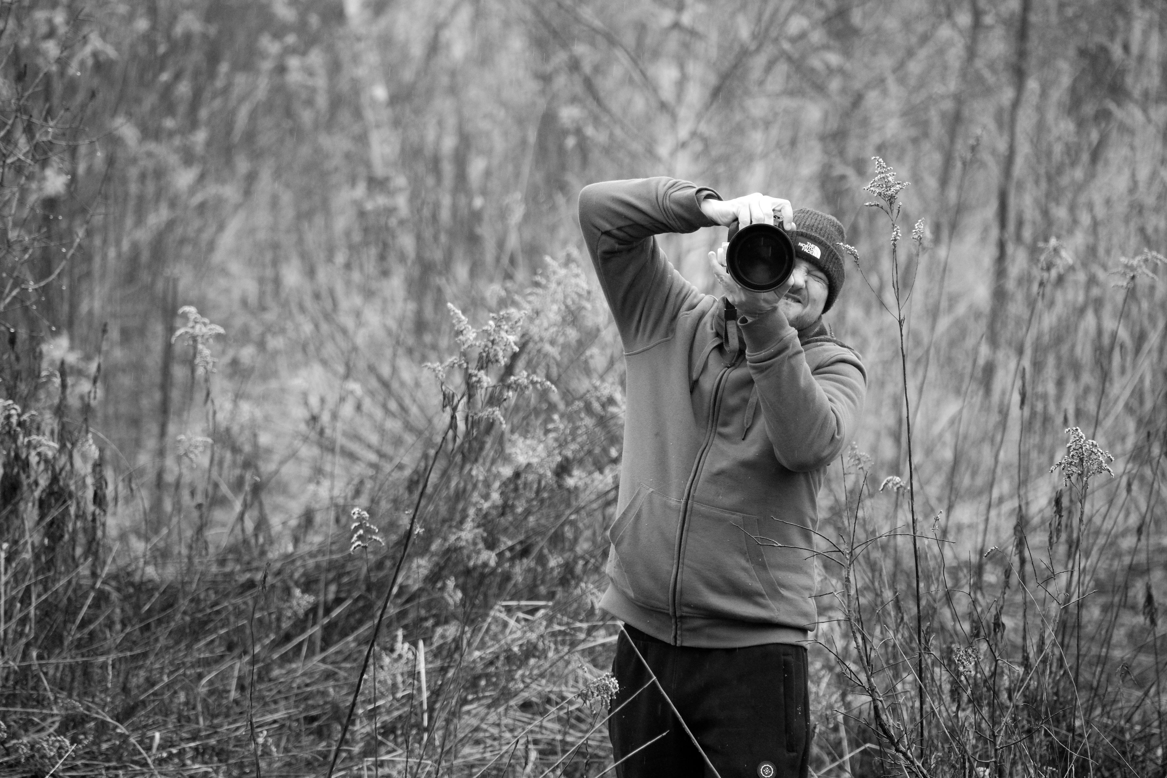 Δωρεάν Λήψη φωτογραφίας ενός φωτογράφου με τηλεφακό σε φυσικό περιβάλλον. Φωτογραφία από στοκ φωτογραφιών