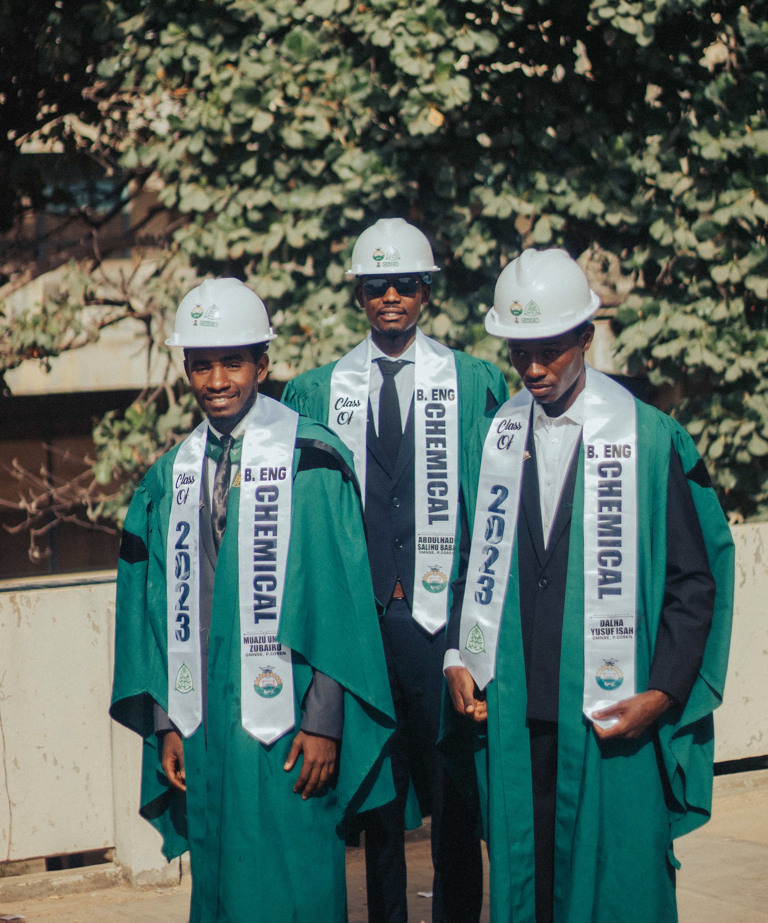 Graduation ceremony for chemical engineering students · Free Stock Photo