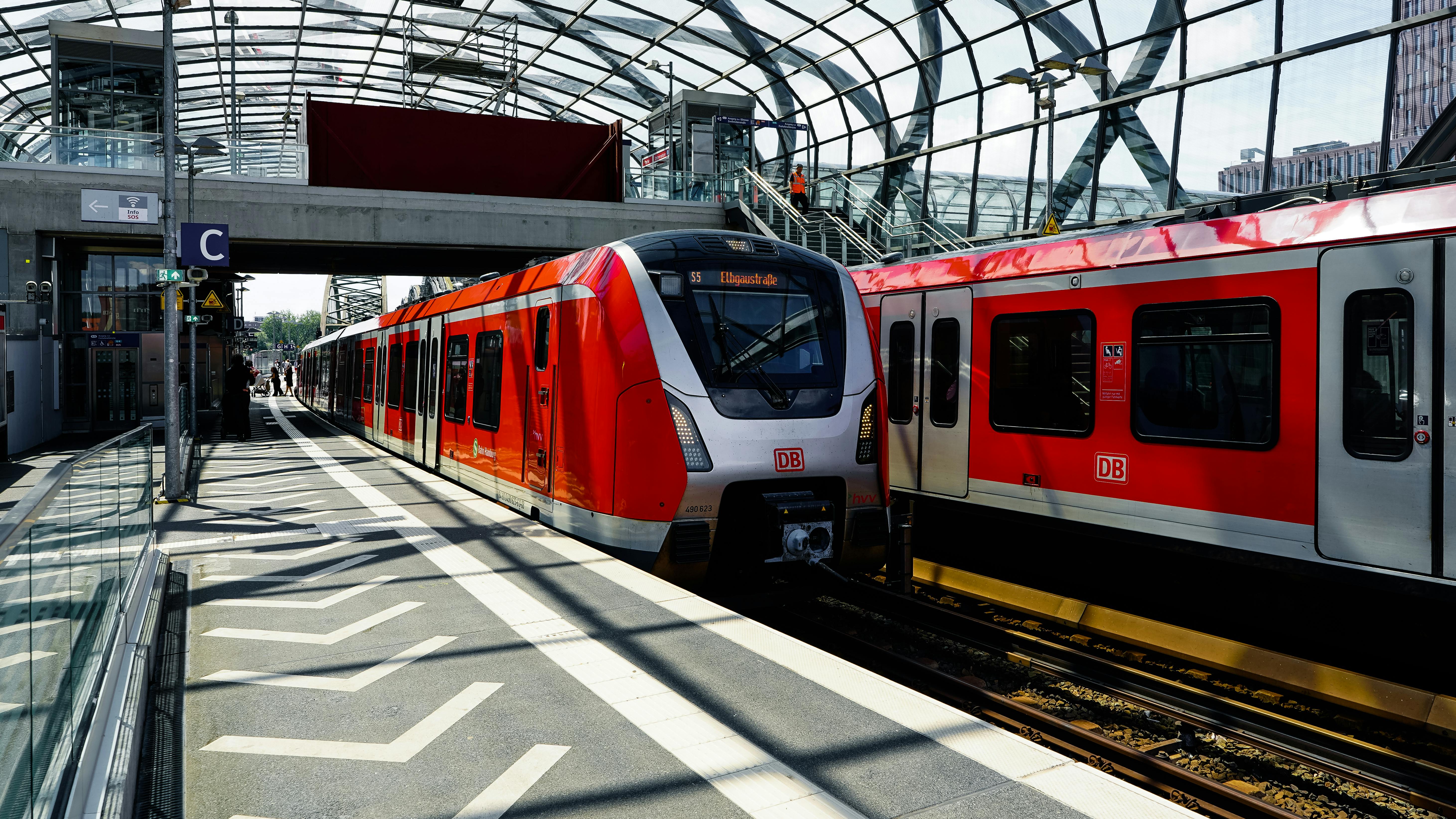 Gratis Foto stok gratis angkutan, angkutan kota, angkutan massal Foto Stok