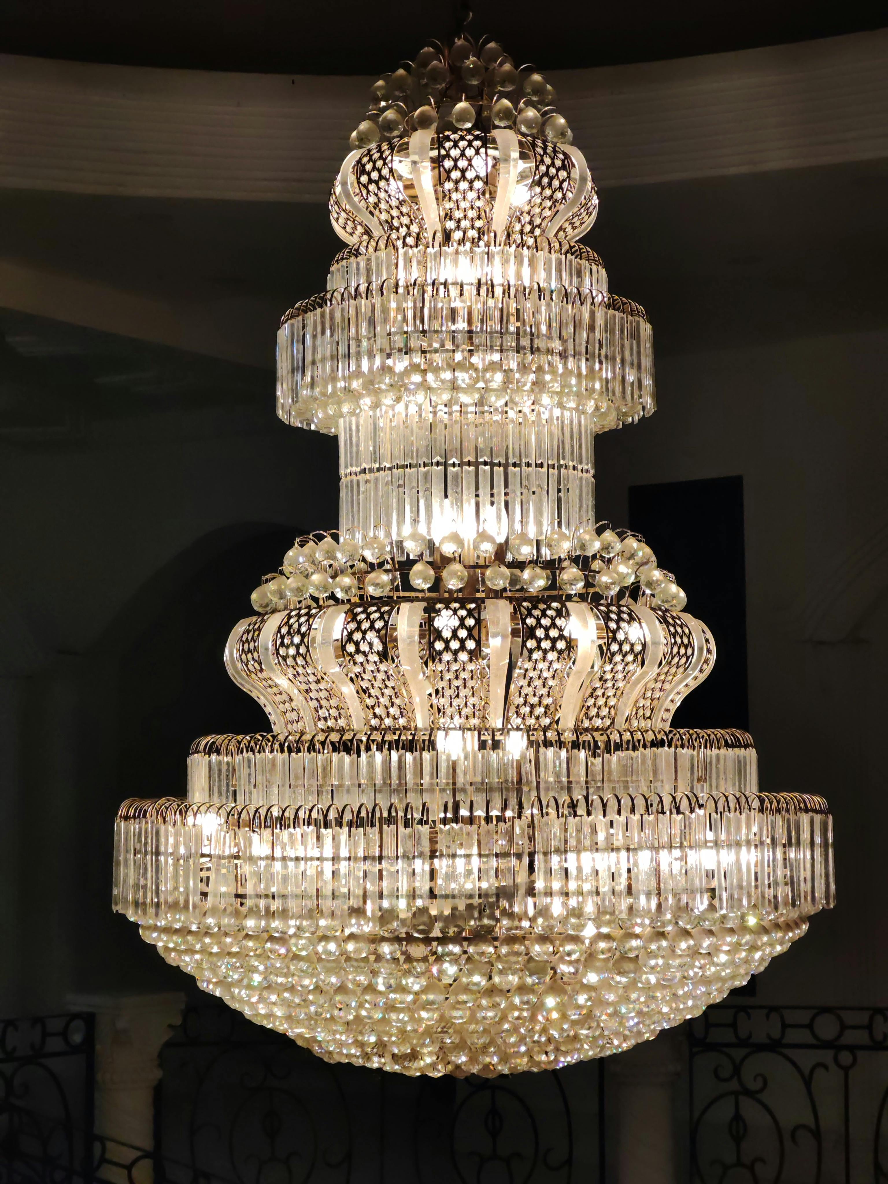 Ücretsiz #kapalı, anlayışlı, asılı ışık içeren Ücretsiz stok fotoğraf Stok Fotoğraflar