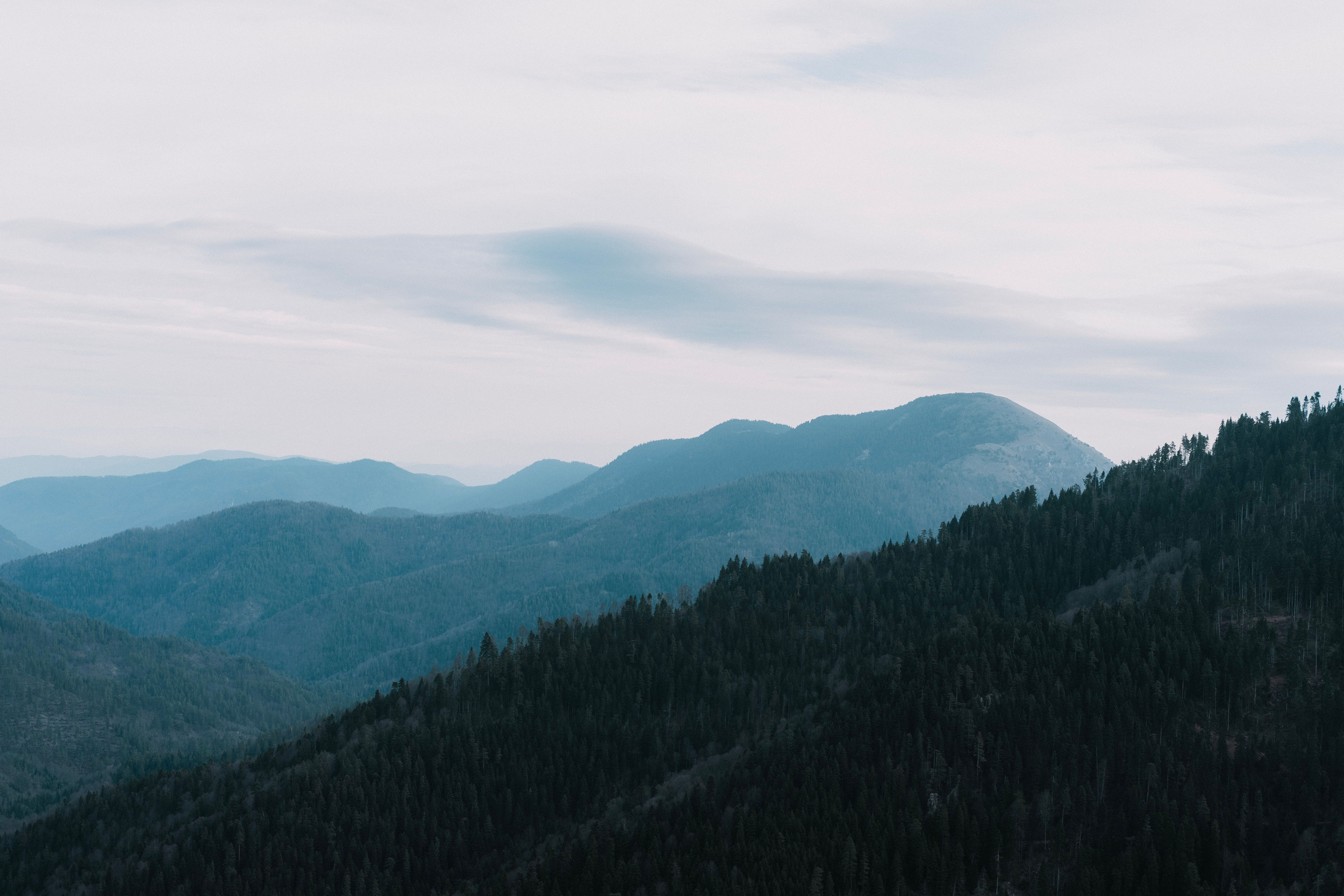 Rolling hills with layered ridges