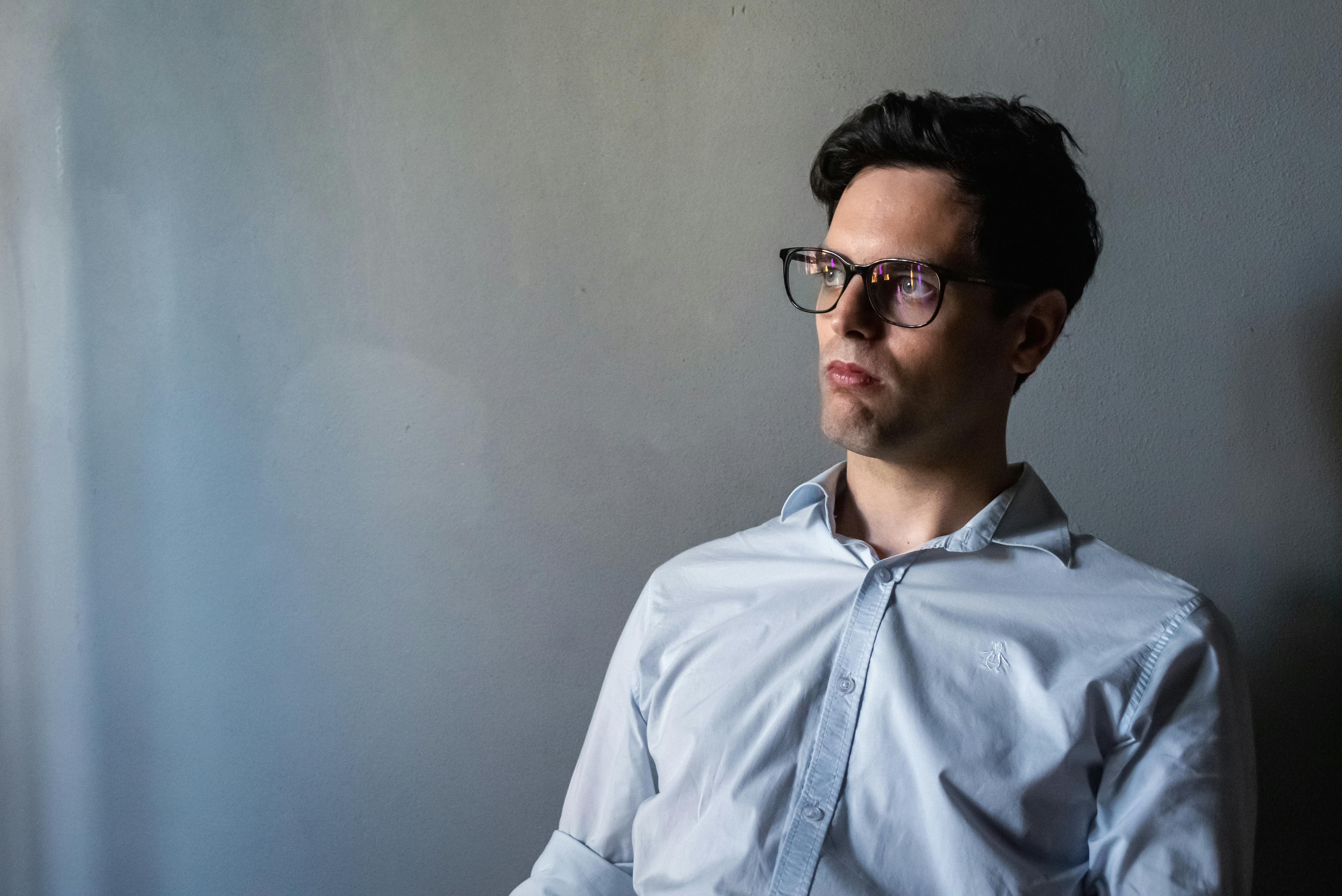 ฟรี คลังภาพถ่ายฟรี ของ การผ่อนคลาย, การแสดงออกอย่างจริงจัง, คนสวย คลังภาพถ่าย