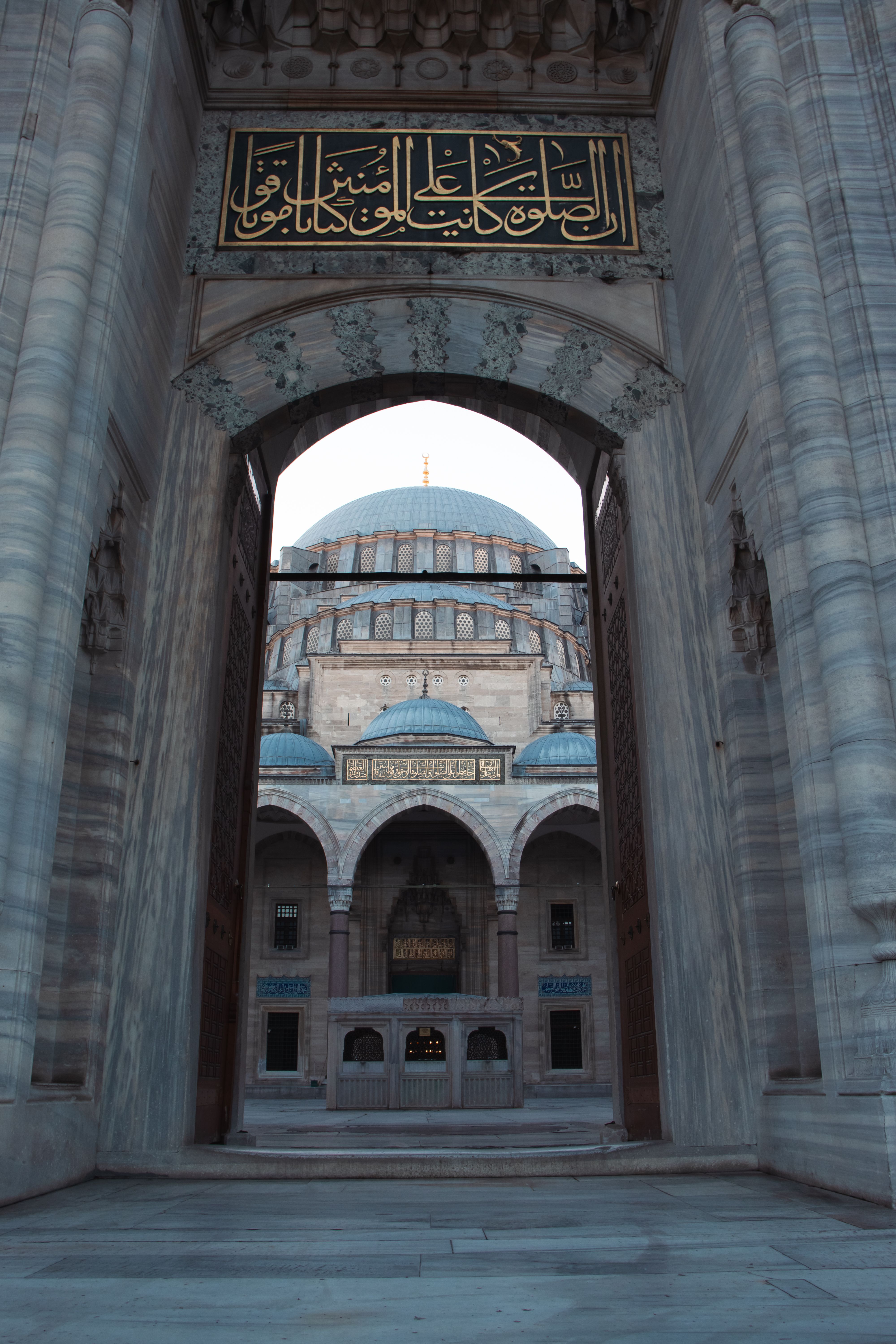 Istanbul Blue Mosque Majestic Entrance View · Free Stock Photo