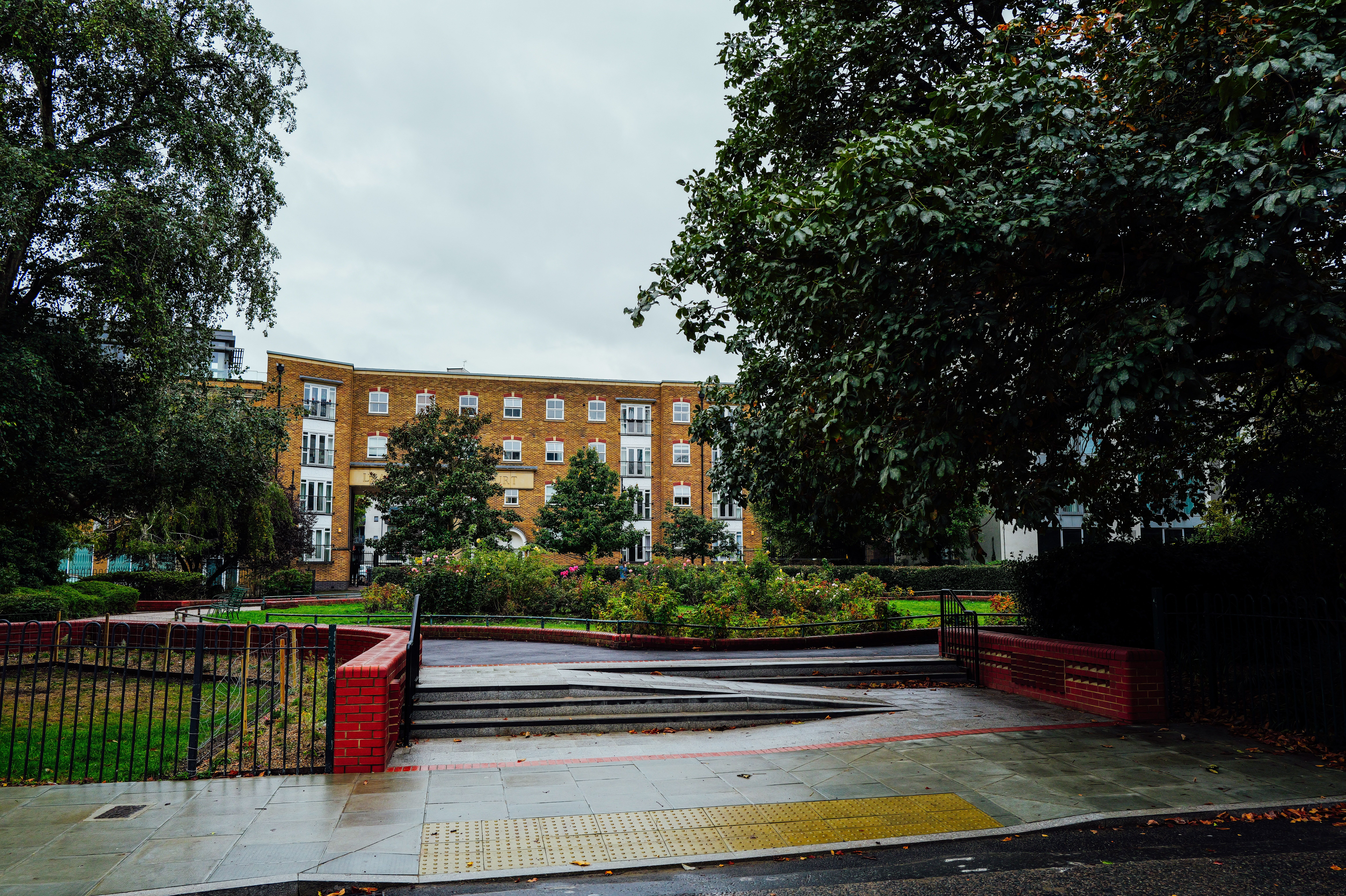 Culverstone Green — student move with boxes and a van