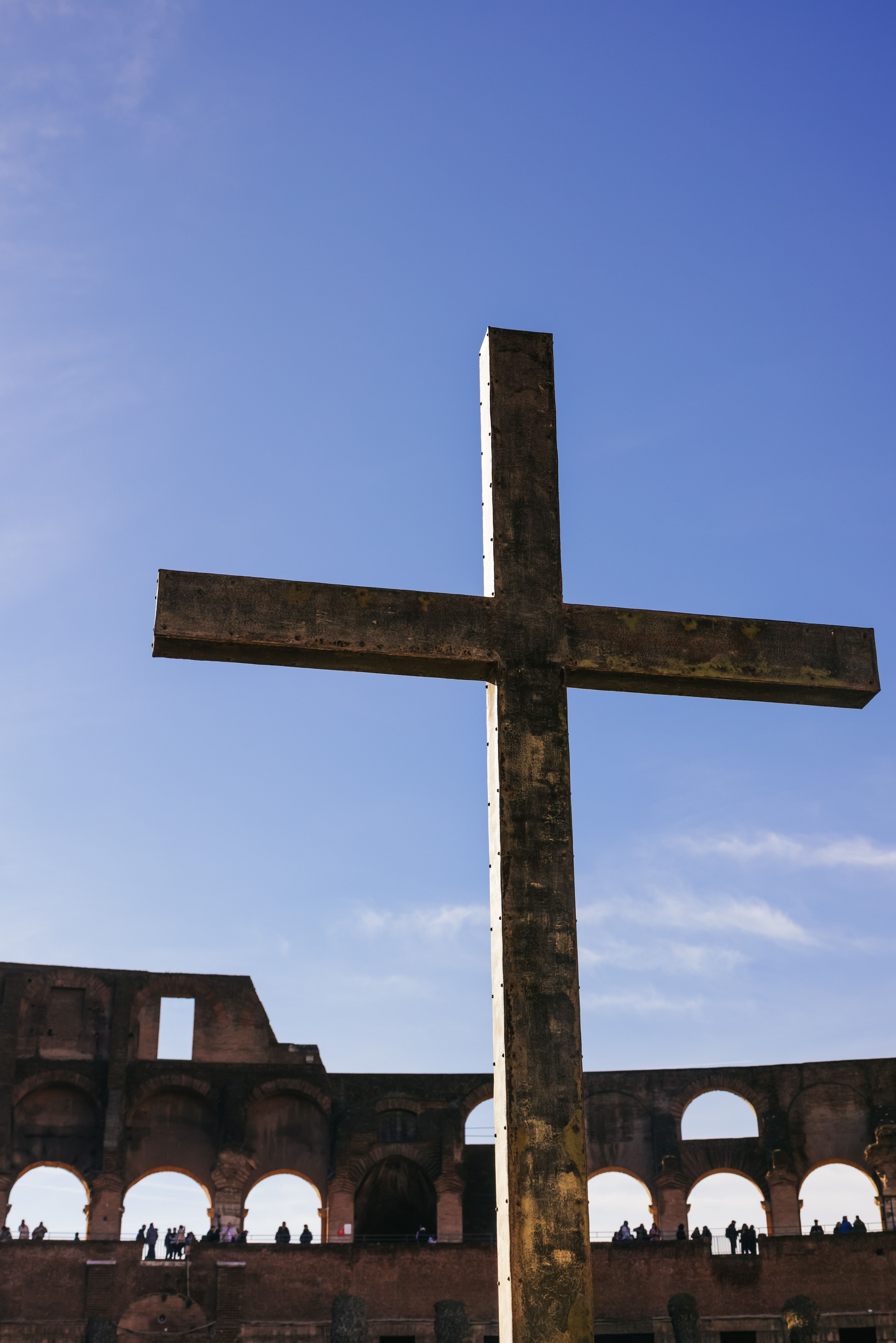 Imposing Cross at the Roman Colosseum · Free Stock Photo