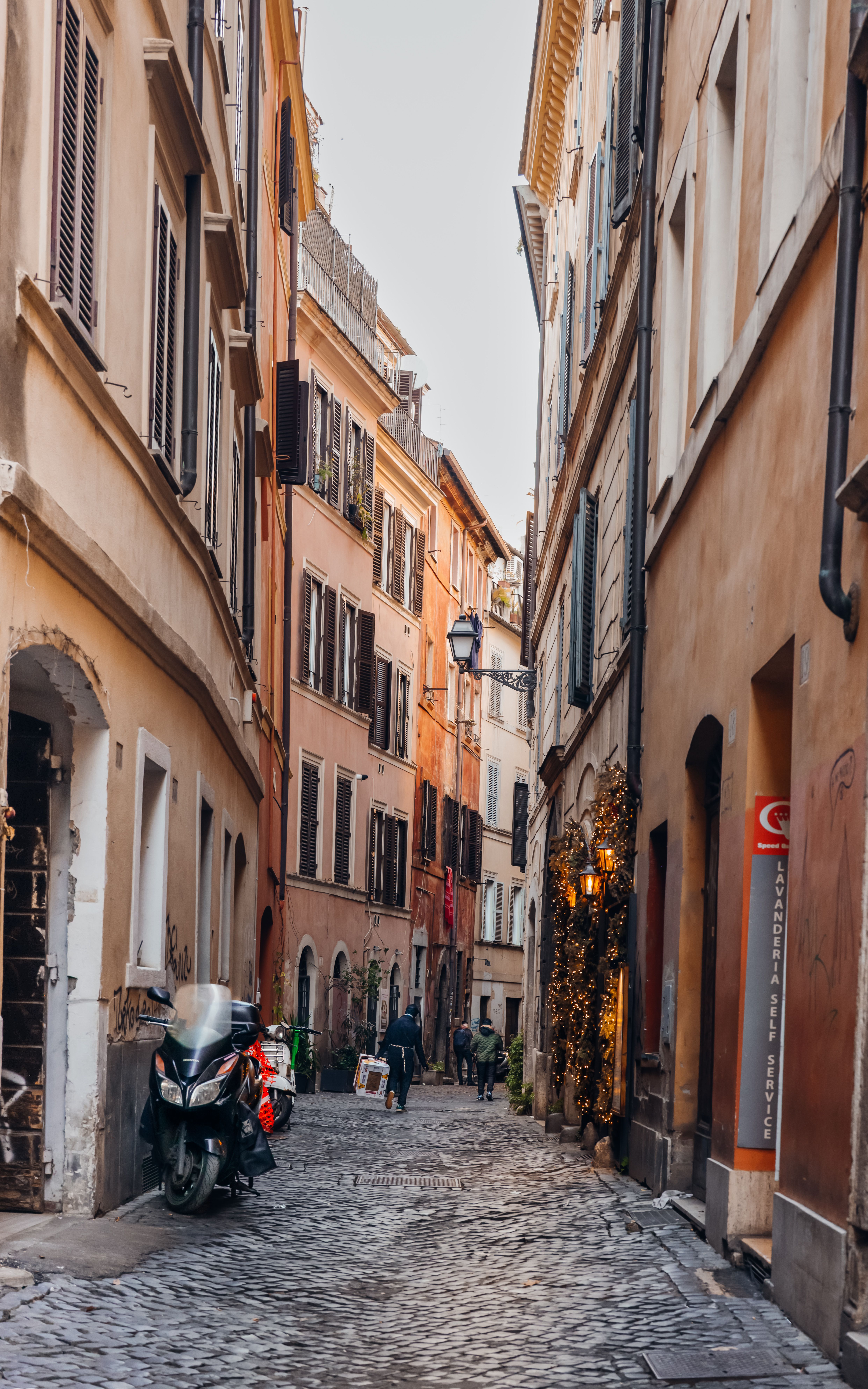 Charming Cobblestone Street in Historic European City · Free Stock Photo