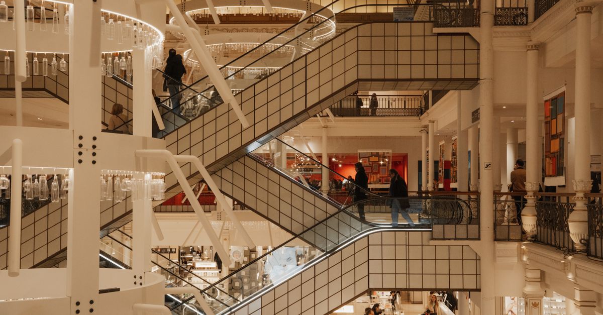 The Importance of Data Privacy in Smart Shops