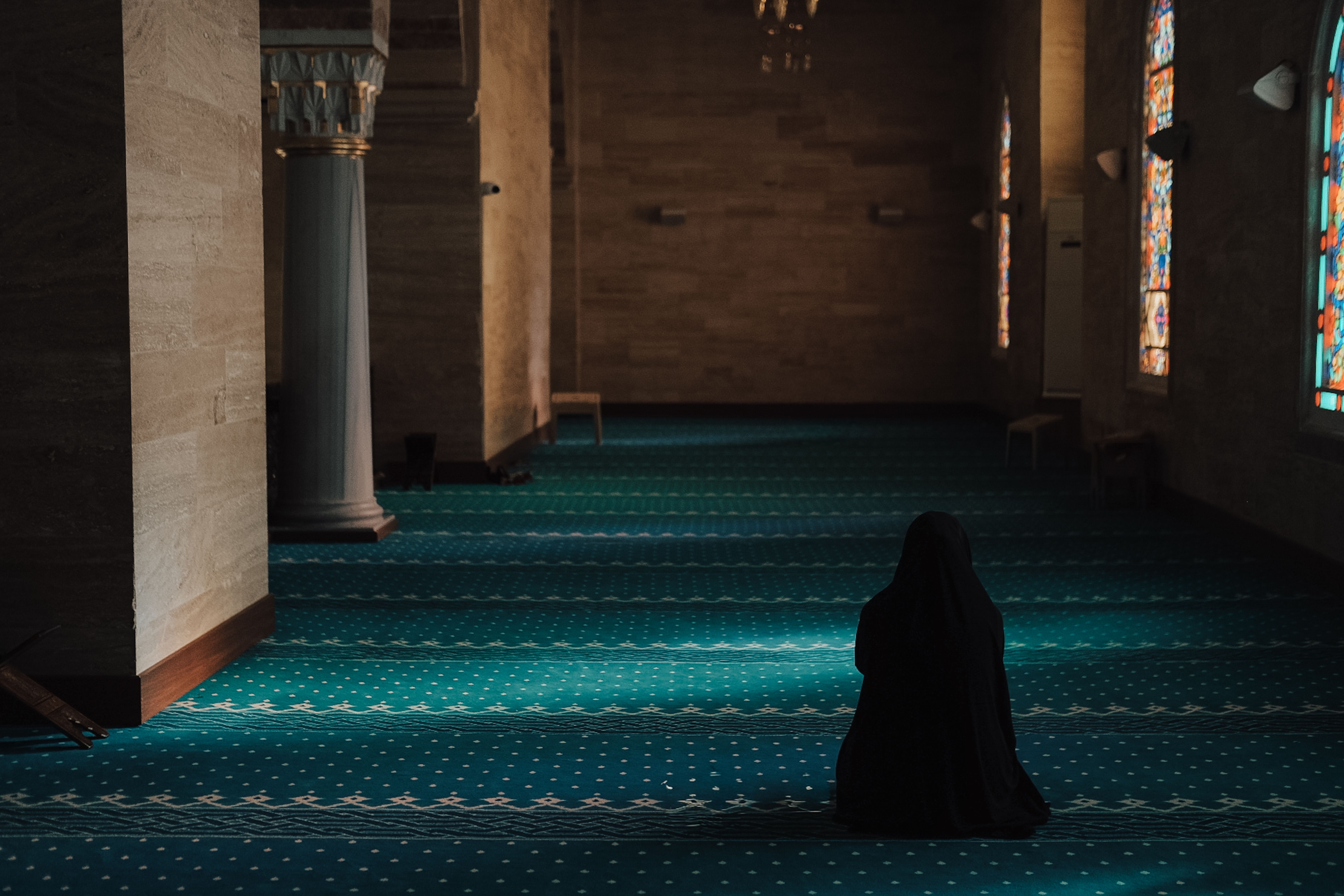 تطوير روتين تهجد ثابت: نصائح عملية لاستمرارية صلاة الليل