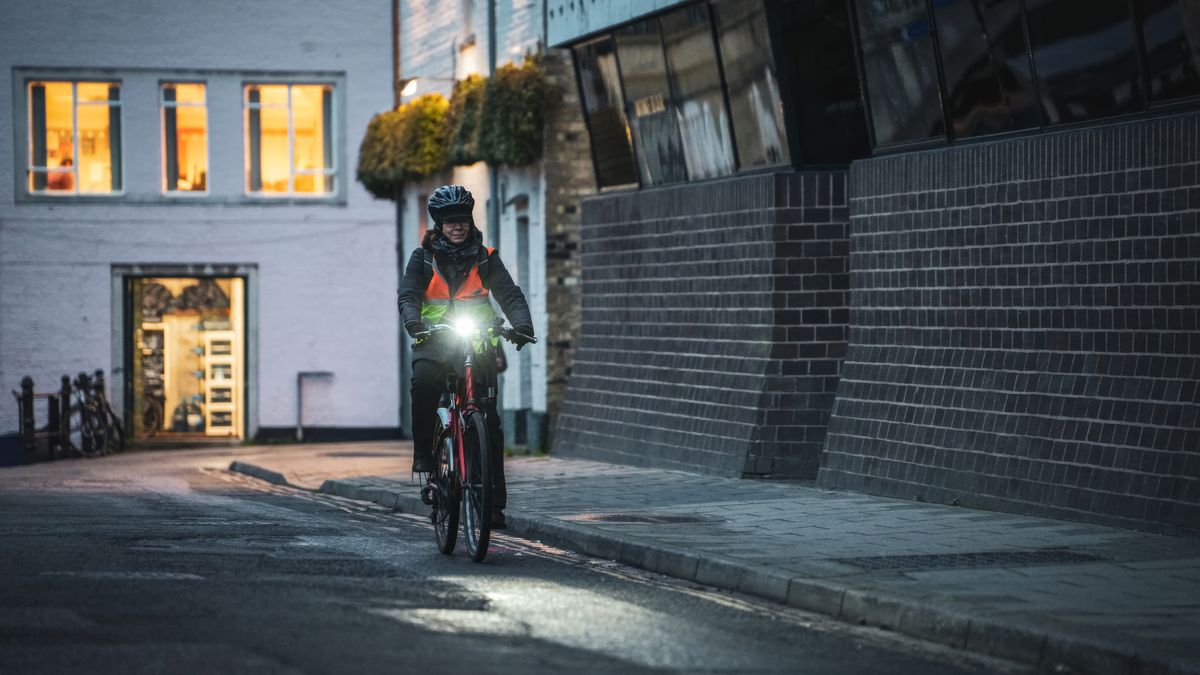 Les meilleurs équipements de sécurité pour vélos électriques en 2026
