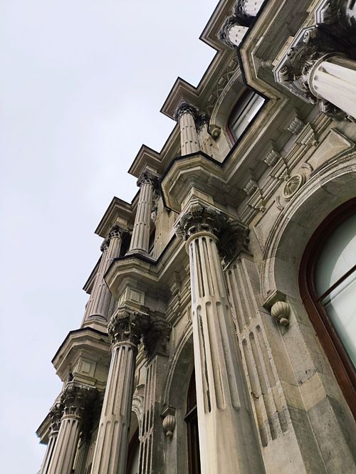 Free Detailed view of neo-classical columns on a historic building in İstanbul. Stock Photo